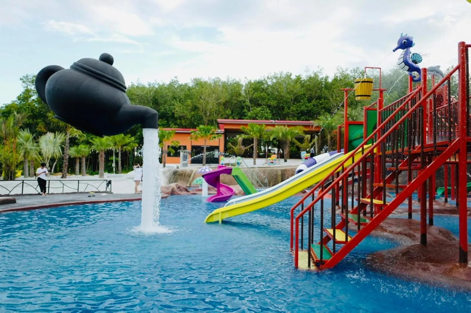 Aqua park in Chomview Resort