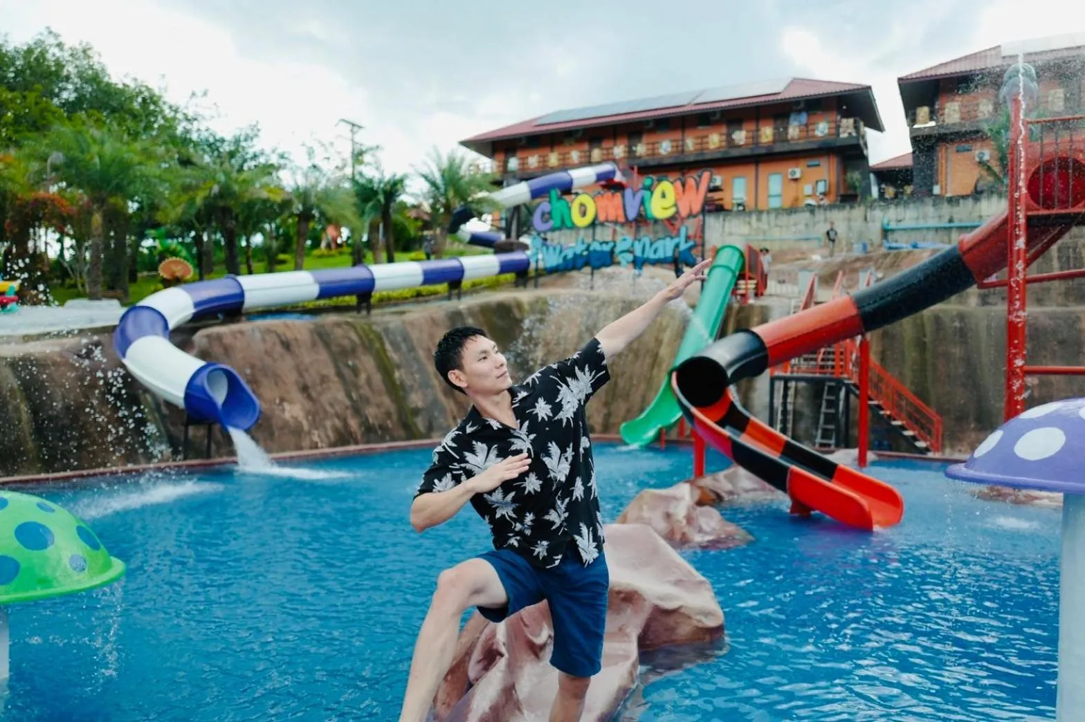 Aqua park in Chomview Resort