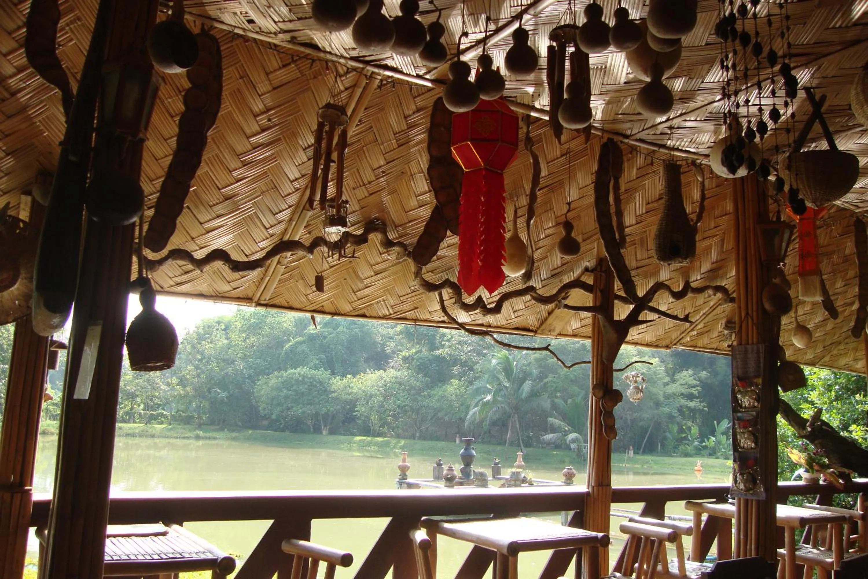 Restaurant/places to eat in Baan Suan Jantra Home Stay