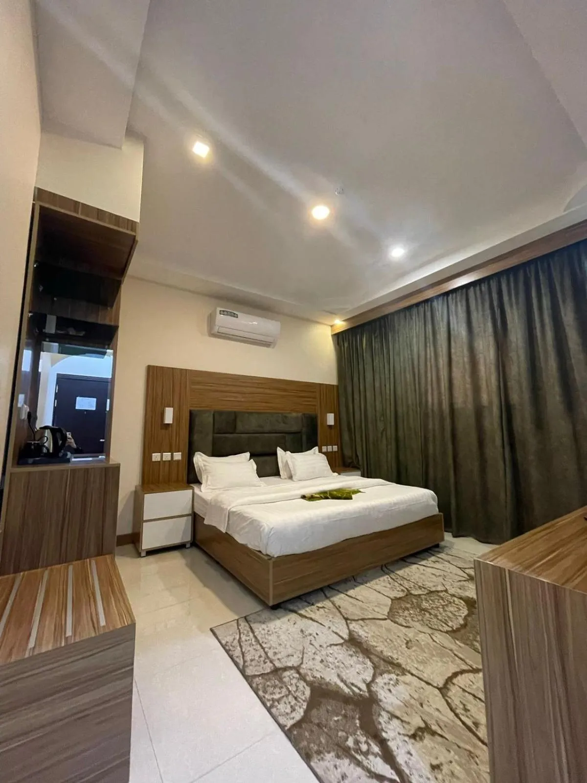 Bedroom, Bed in Orient House