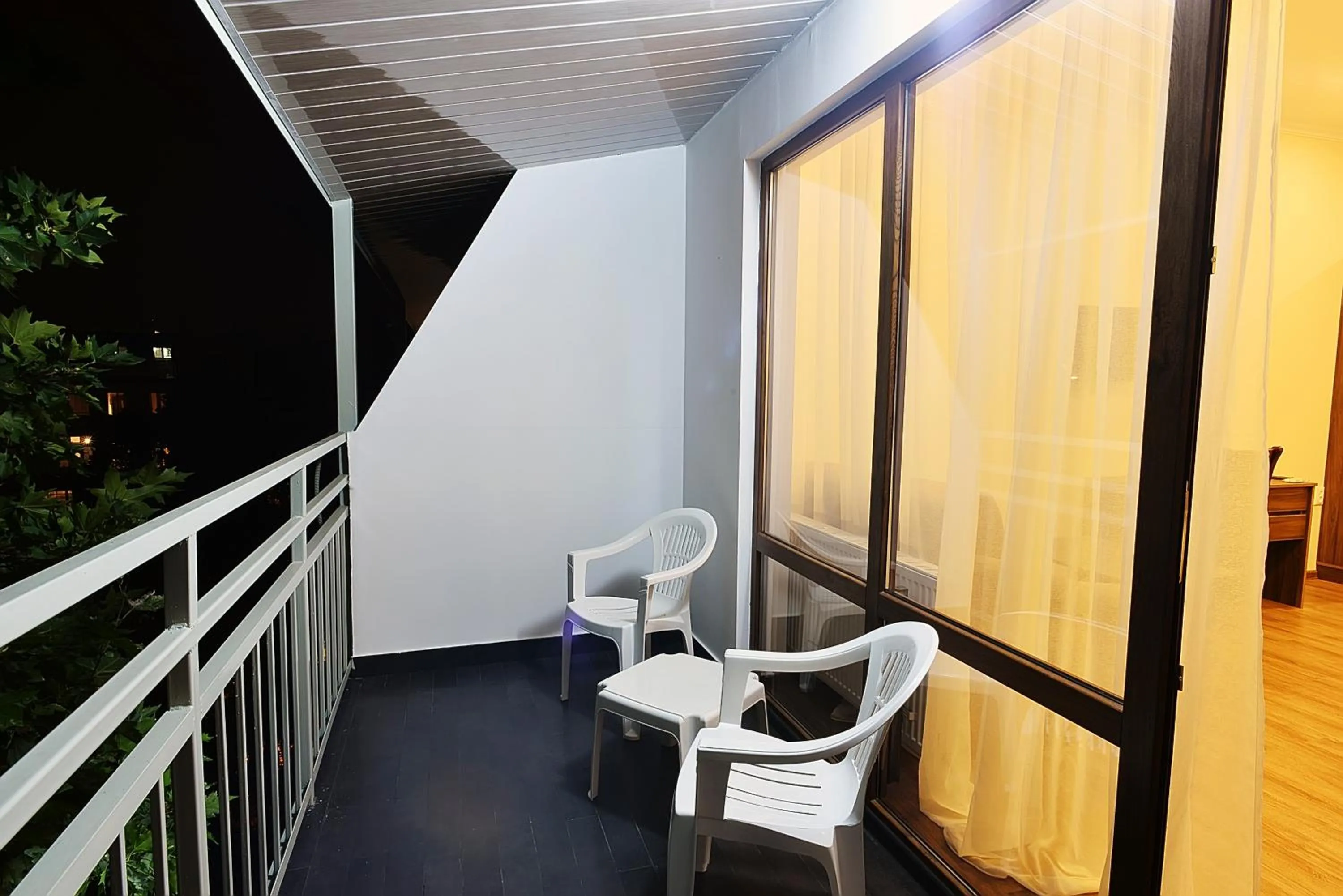 Balcony/Terrace in MGK Hotel