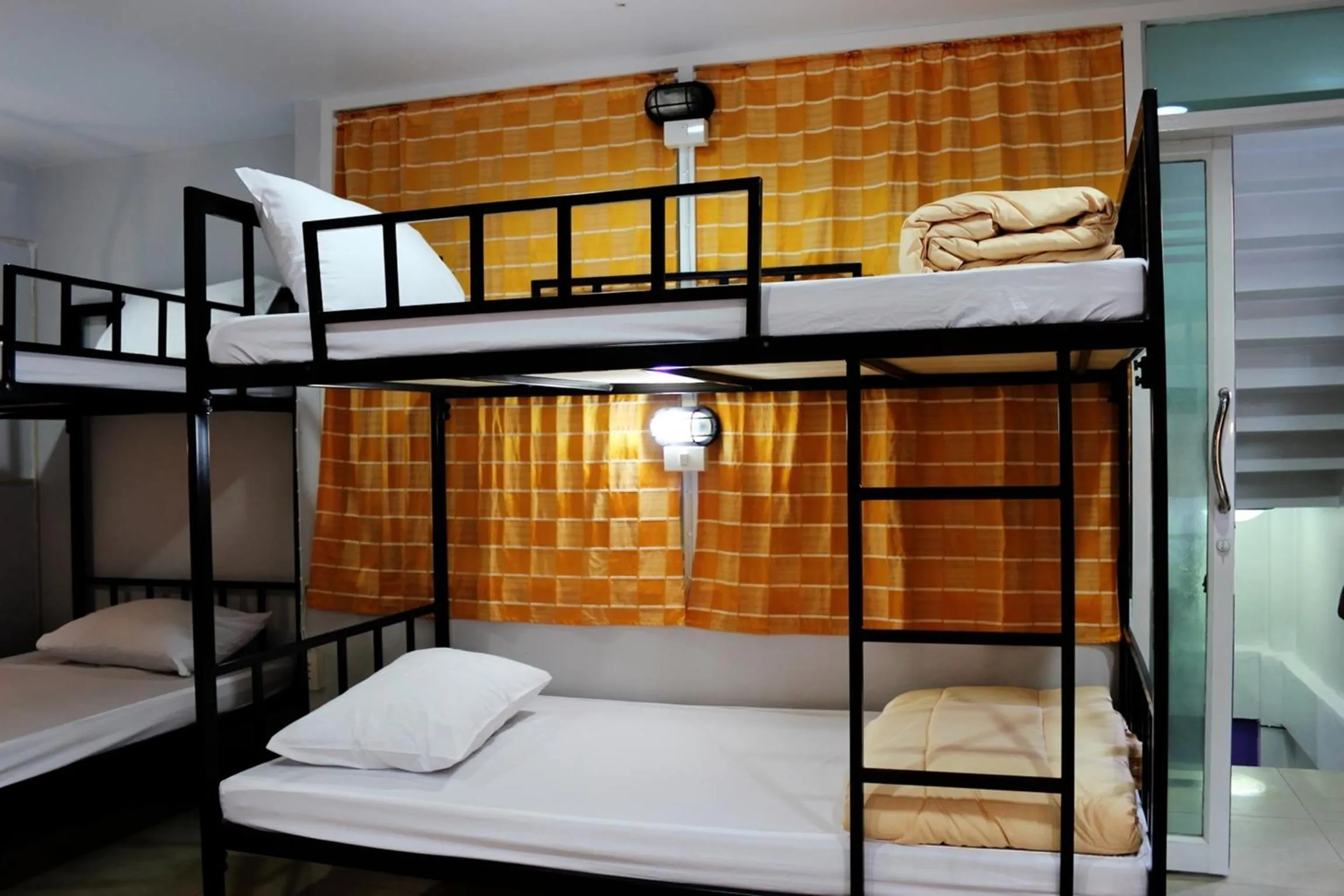 bunk bed, Bed in Home Base Hostel