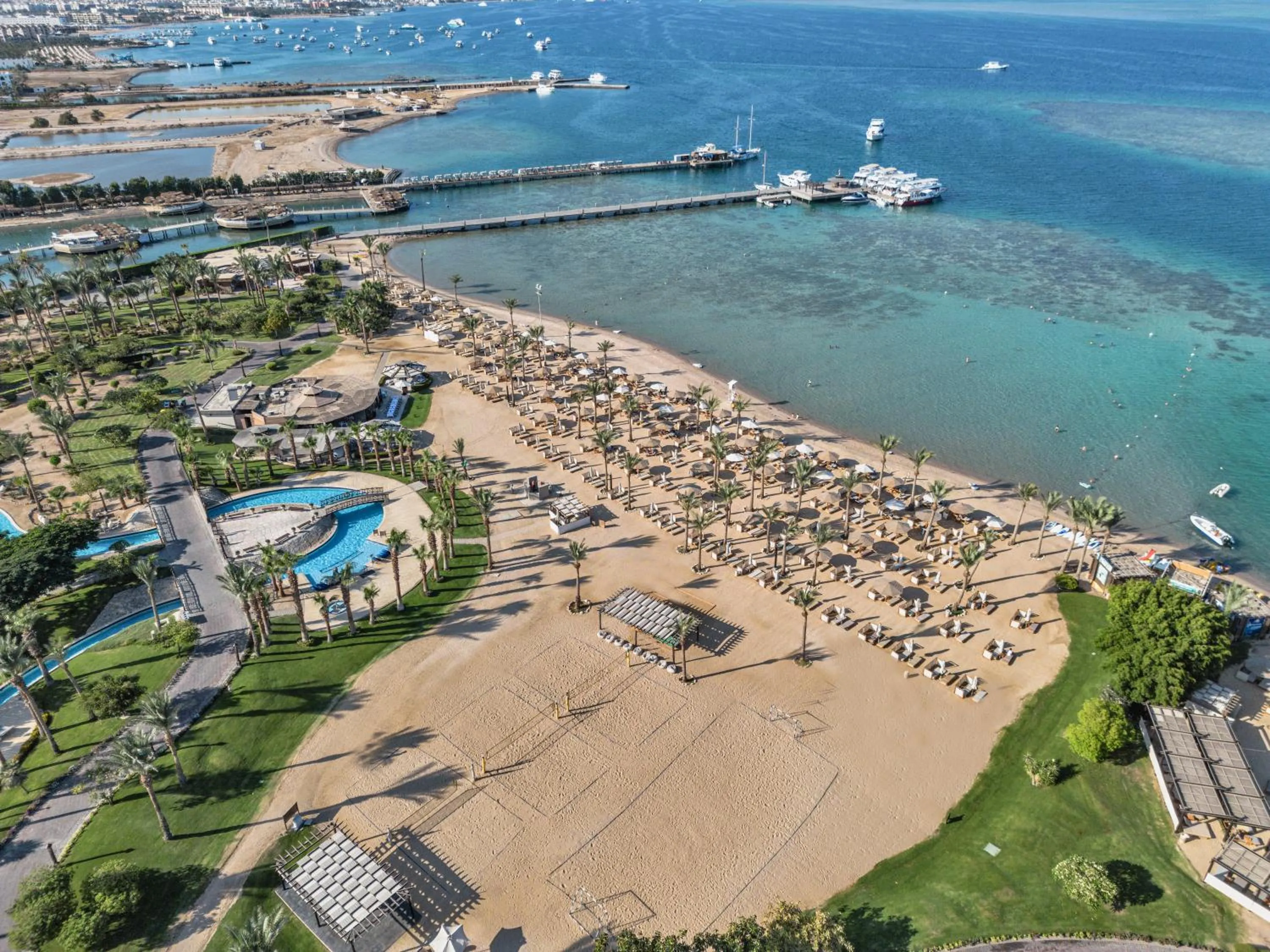 Beach in Steigenberger Aldau Beach Hotel
