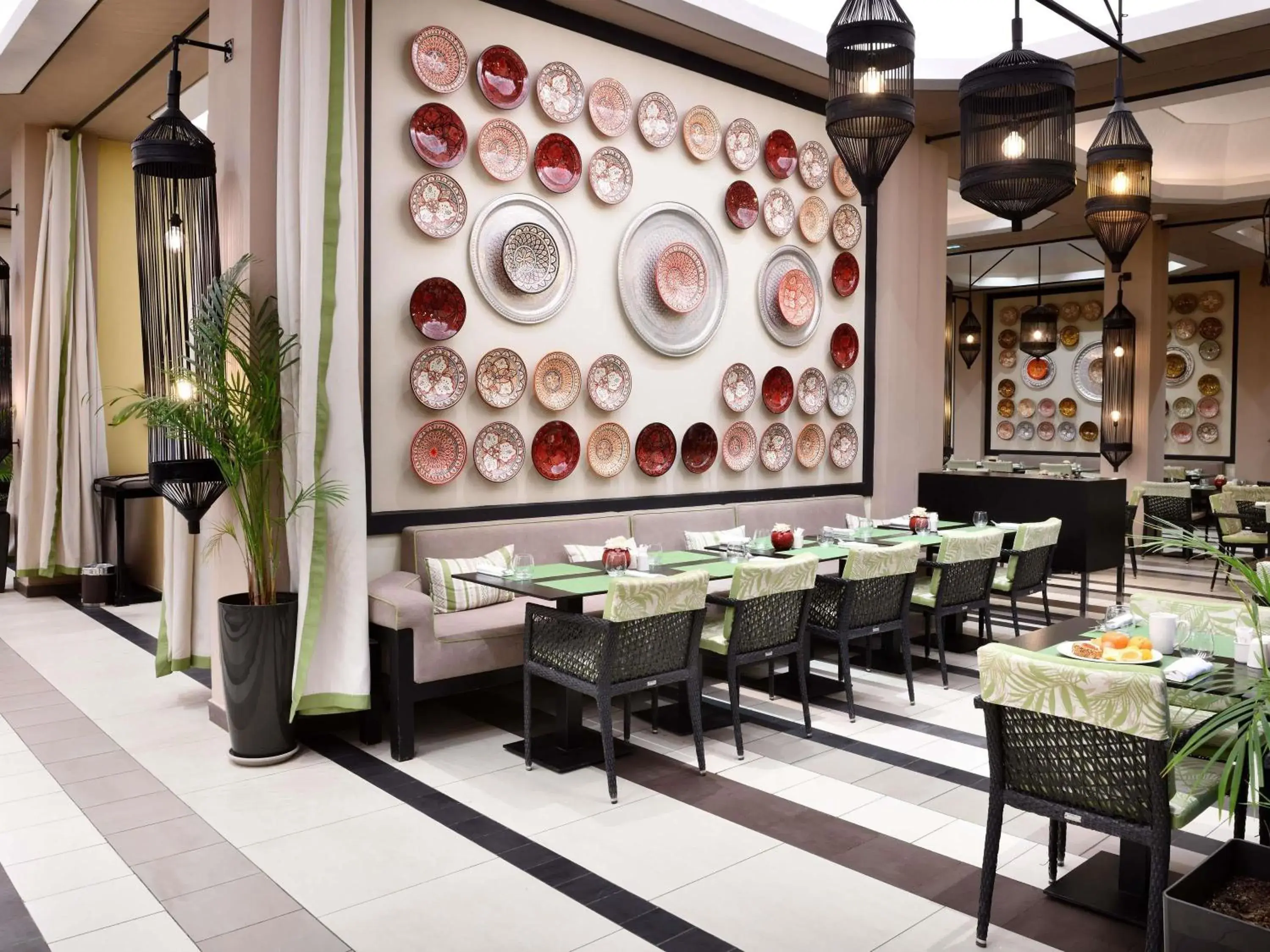 Restaurant/places to eat in Mövenpick Hotel Mansour Eddahbi Marrakech Restaurant/places to eat in Mövenpick Hotel Mansour Eddahbi Marrakech