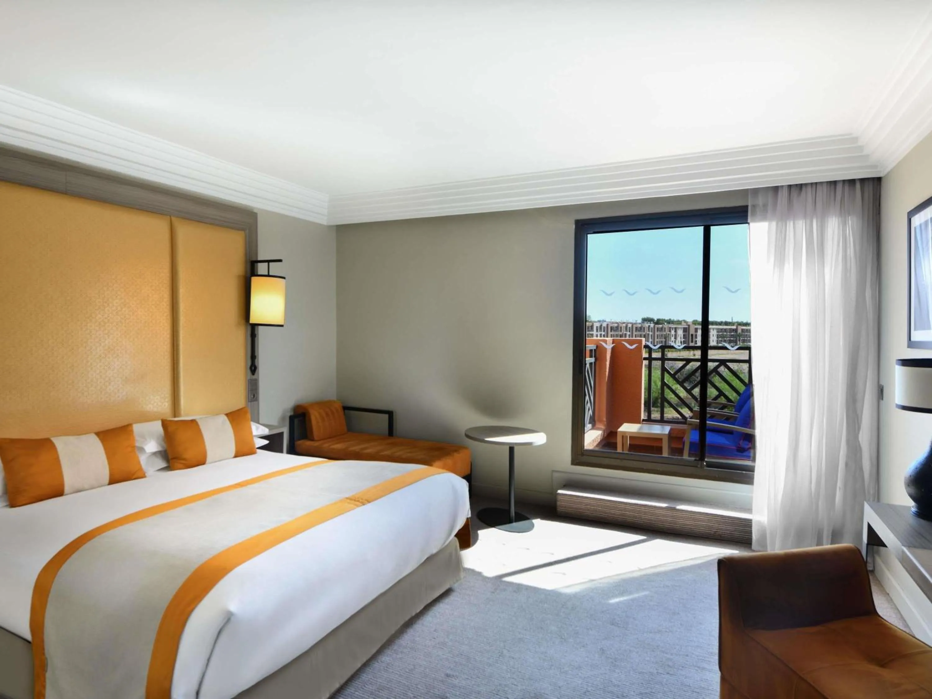 Bedroom, Bed in Mövenpick Hotel Mansour Eddahbi Marrakech