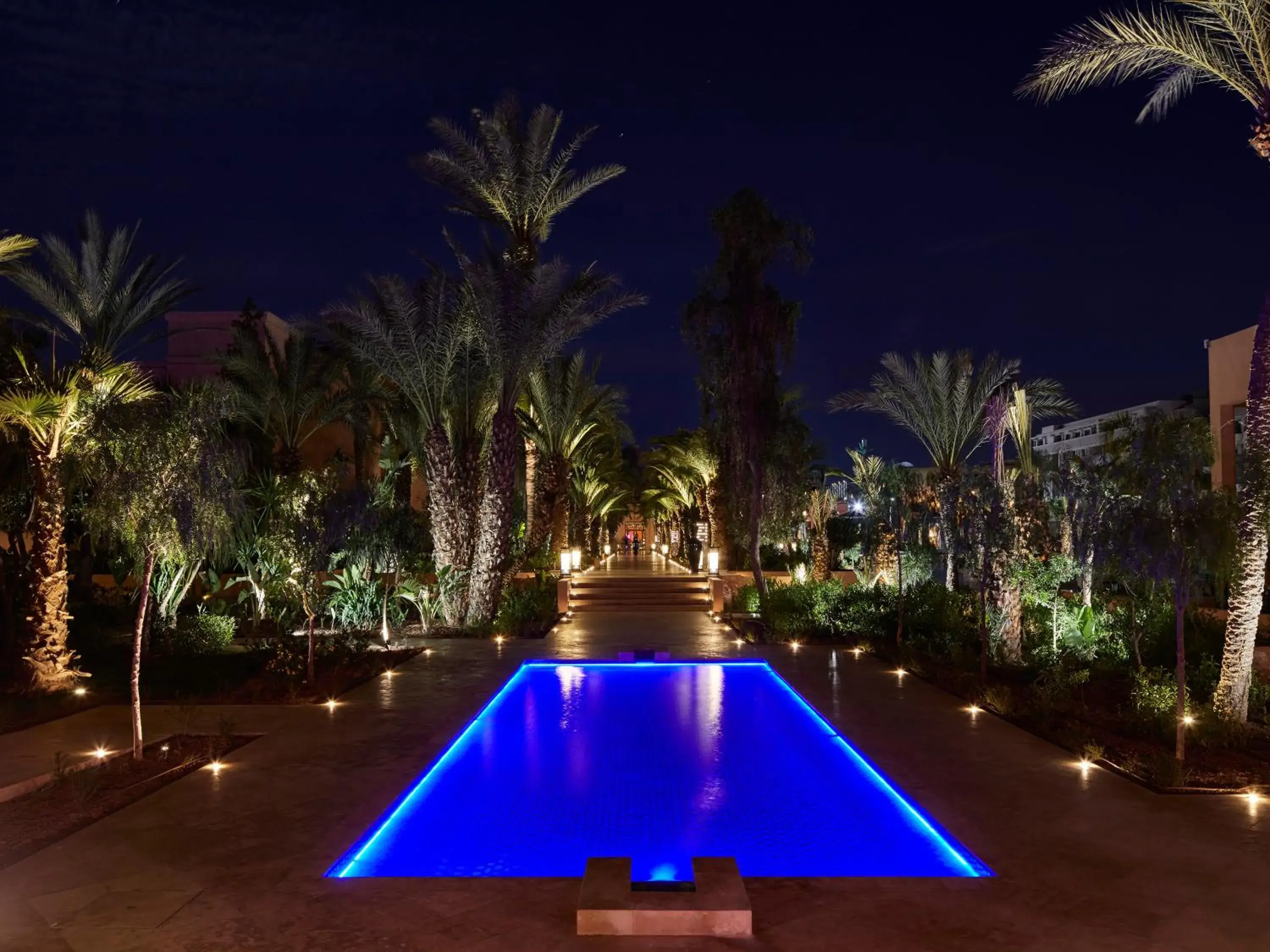 Garden, Swimming Pool in Mövenpick Hotel Mansour Eddahbi Marrakech