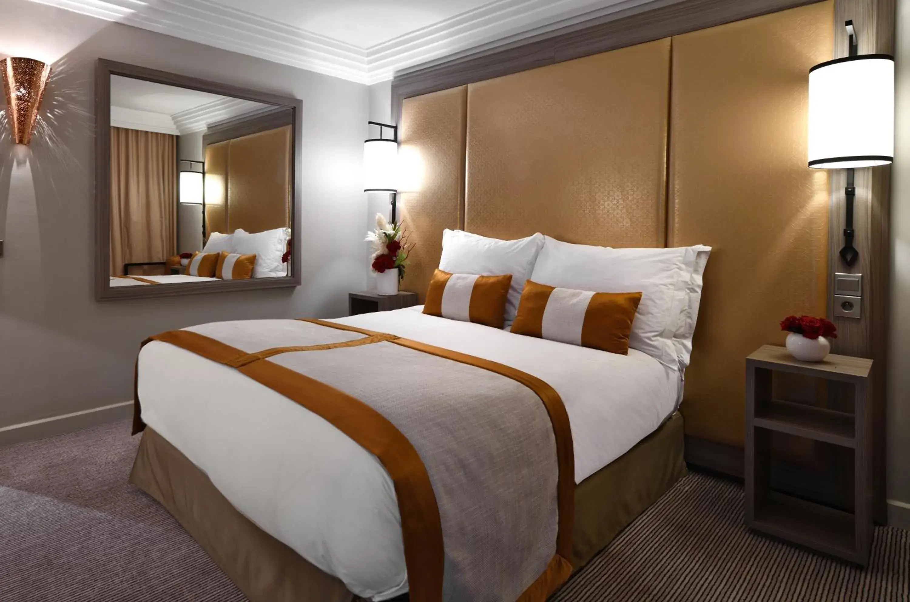 Bedroom, Bed in Mövenpick Hotel Mansour Eddahbi Marrakech