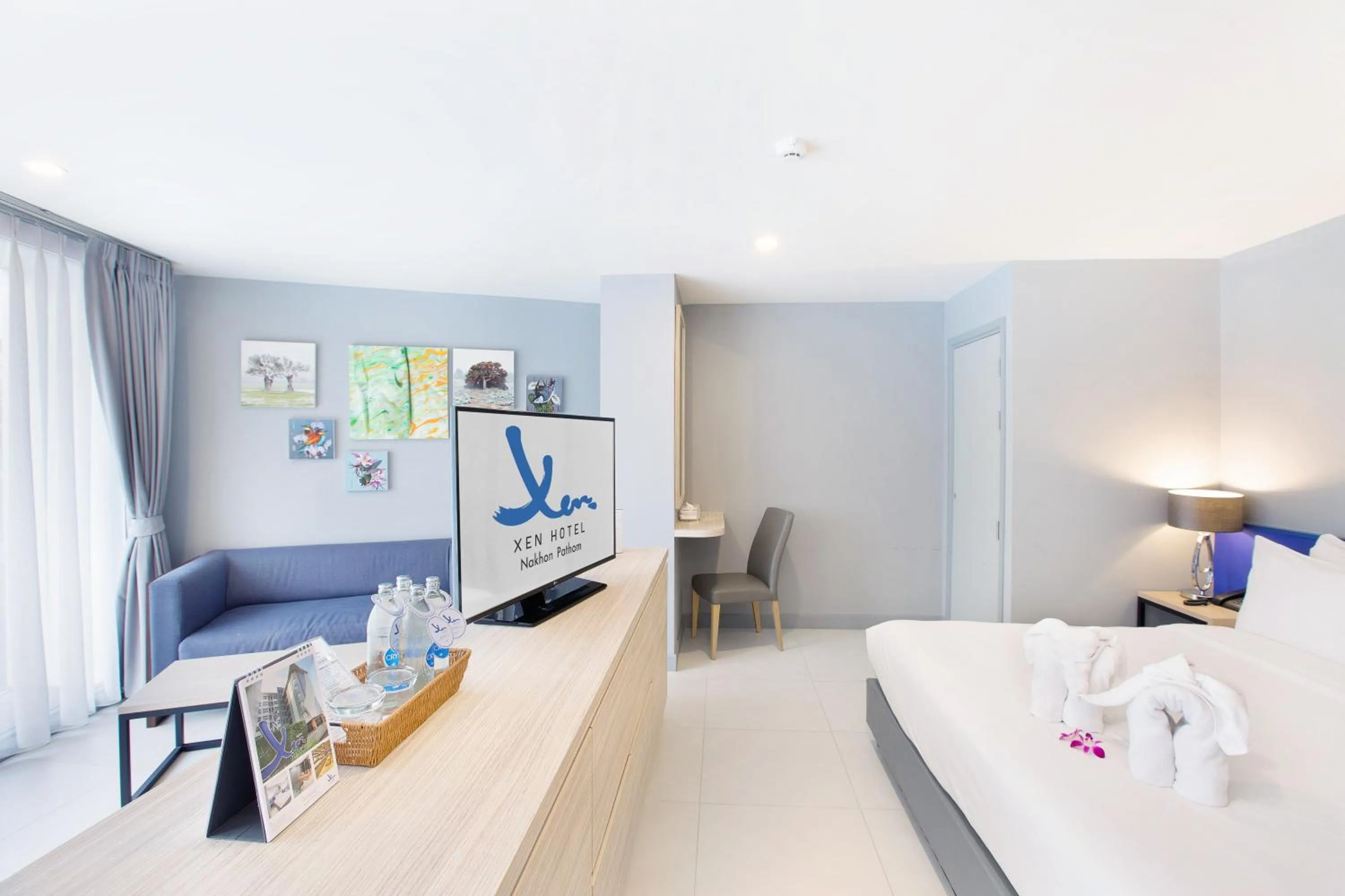 Coffee/tea facilities, Bed in Xen Hotel Nakhon Pathom - SHA PLUS