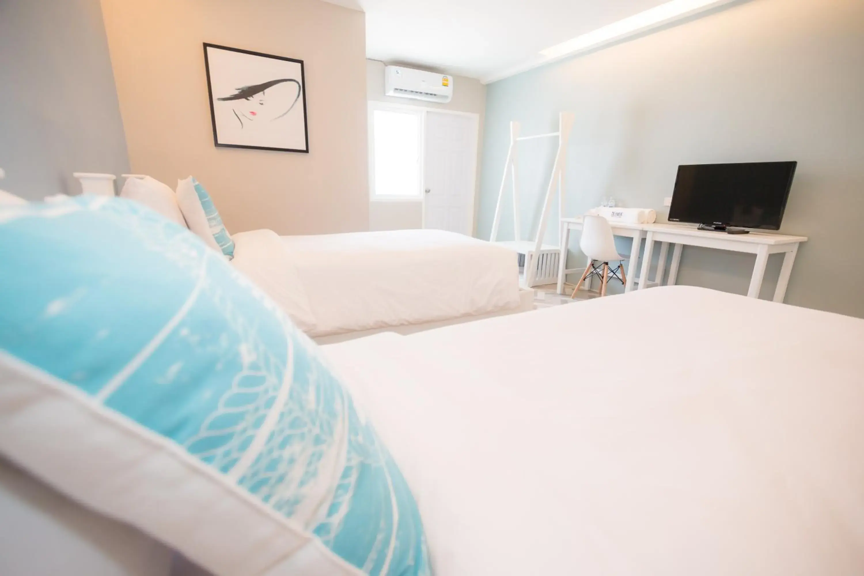 Decorative detail, Bed in THE HABITAT Koh Chang - VJ Island View Decorative detail, Bed in THE HABITAT Koh Chang - VJ Island View