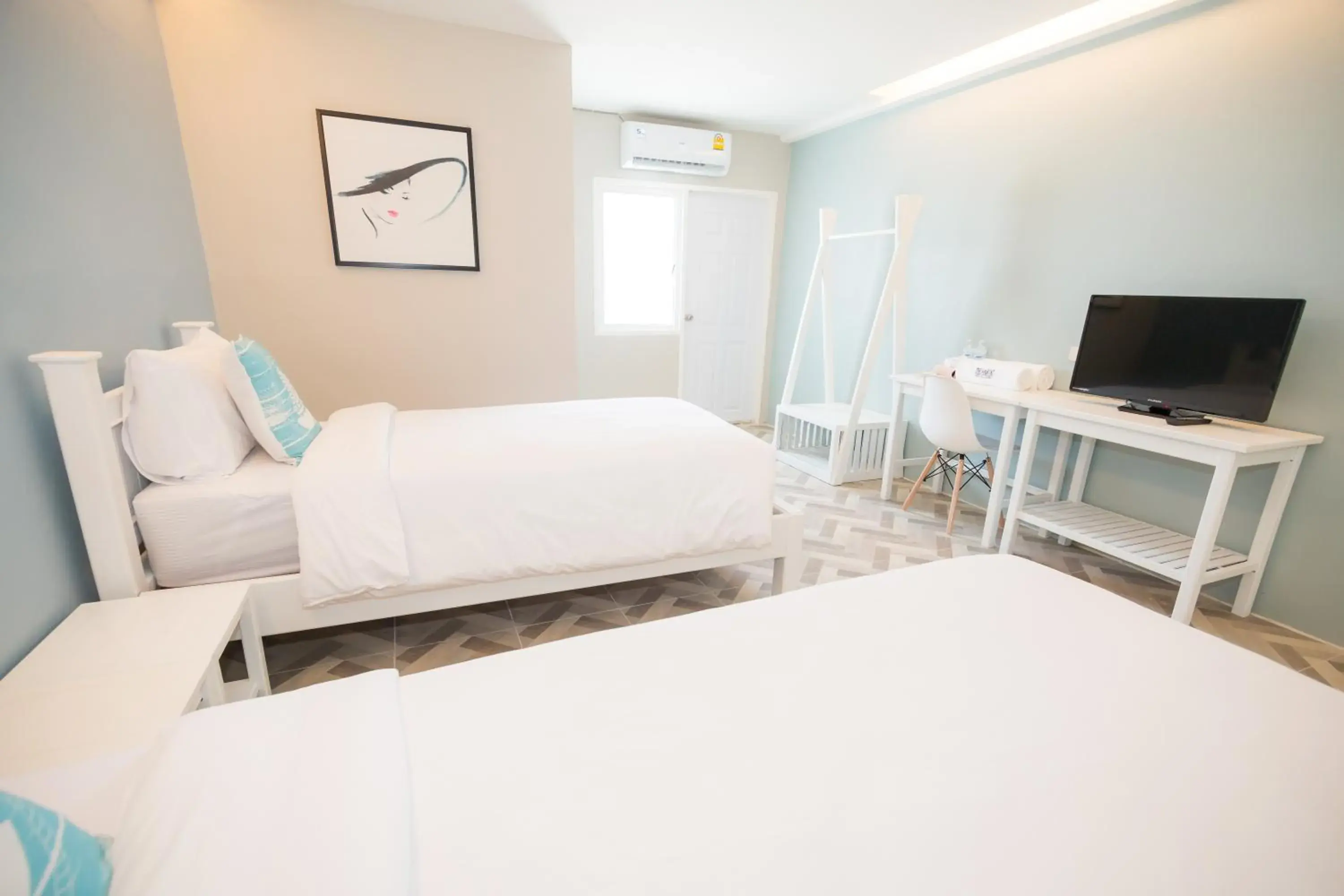 Photo of the whole room, Bed in THE HABITAT Koh Chang - VJ Island View Photo of the whole room, Bed in THE HABITAT Koh Chang - VJ Island View