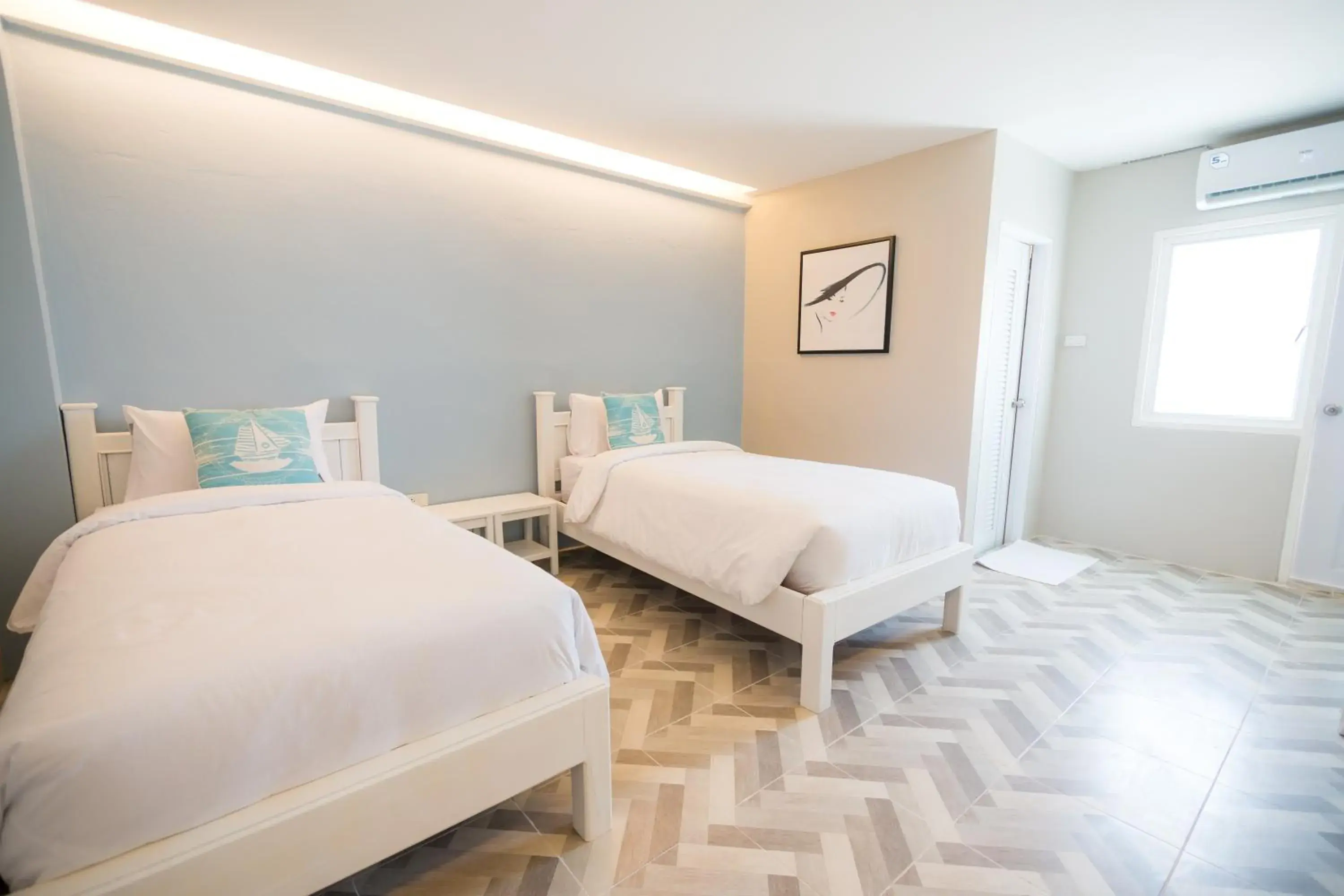 Photo of the whole room, Bed in THE HABITAT Koh Chang - VJ Island View Photo of the whole room, Bed in THE HABITAT Koh Chang - VJ Island View