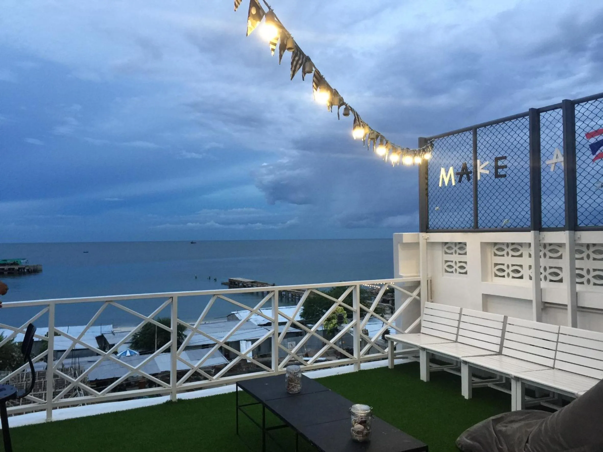 Property building in Jetty Huahin Hostel