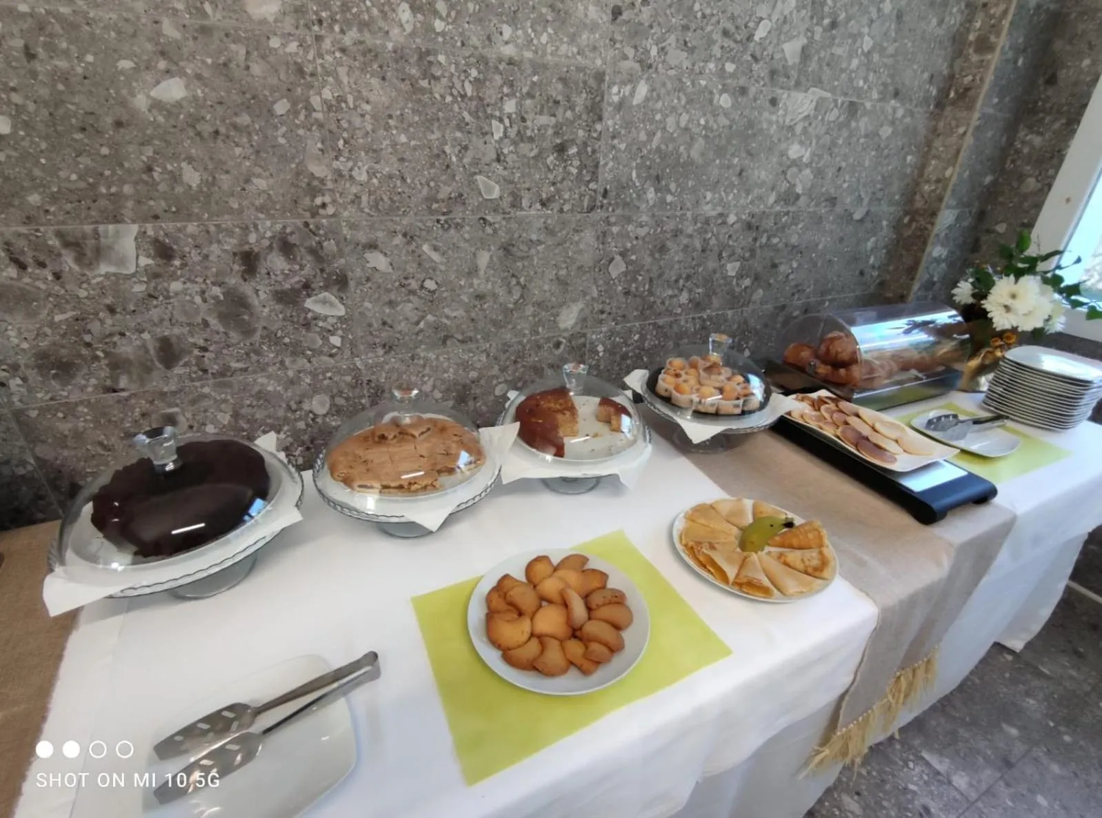 Continental breakfast in Hotel Torre Santamaria Resort