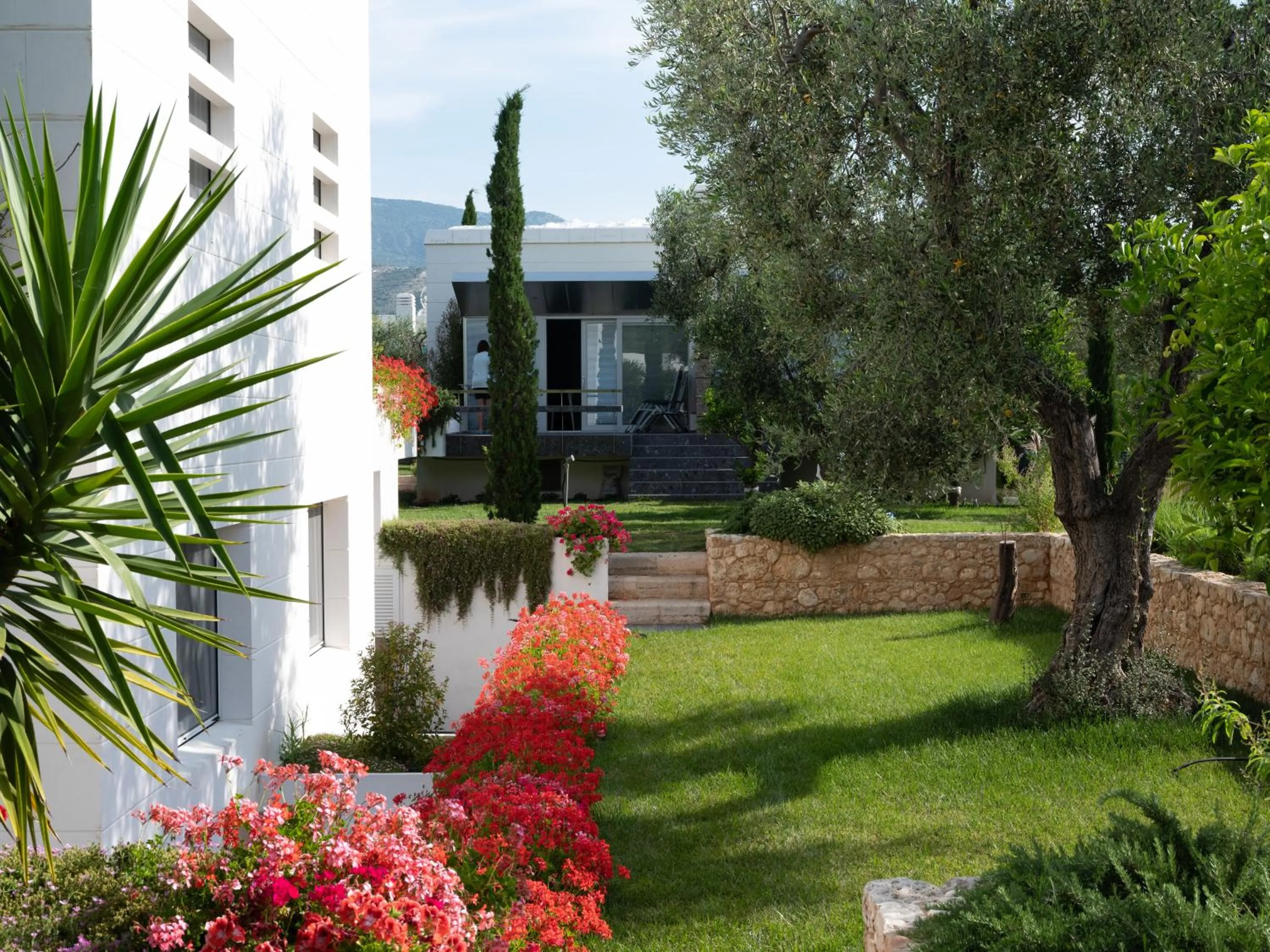 Property building in Hotel Torre Santamaria Resort