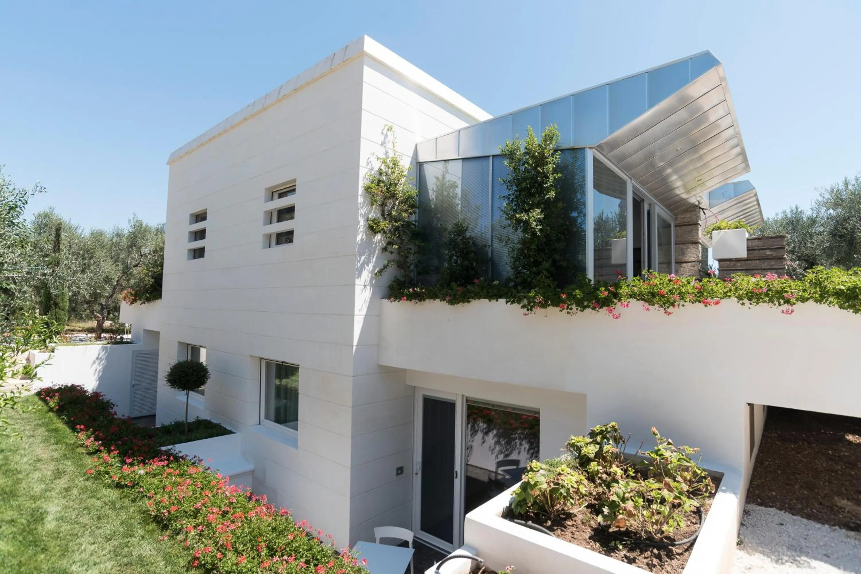 Facade/entrance in Hotel Torre Santamaria Resort