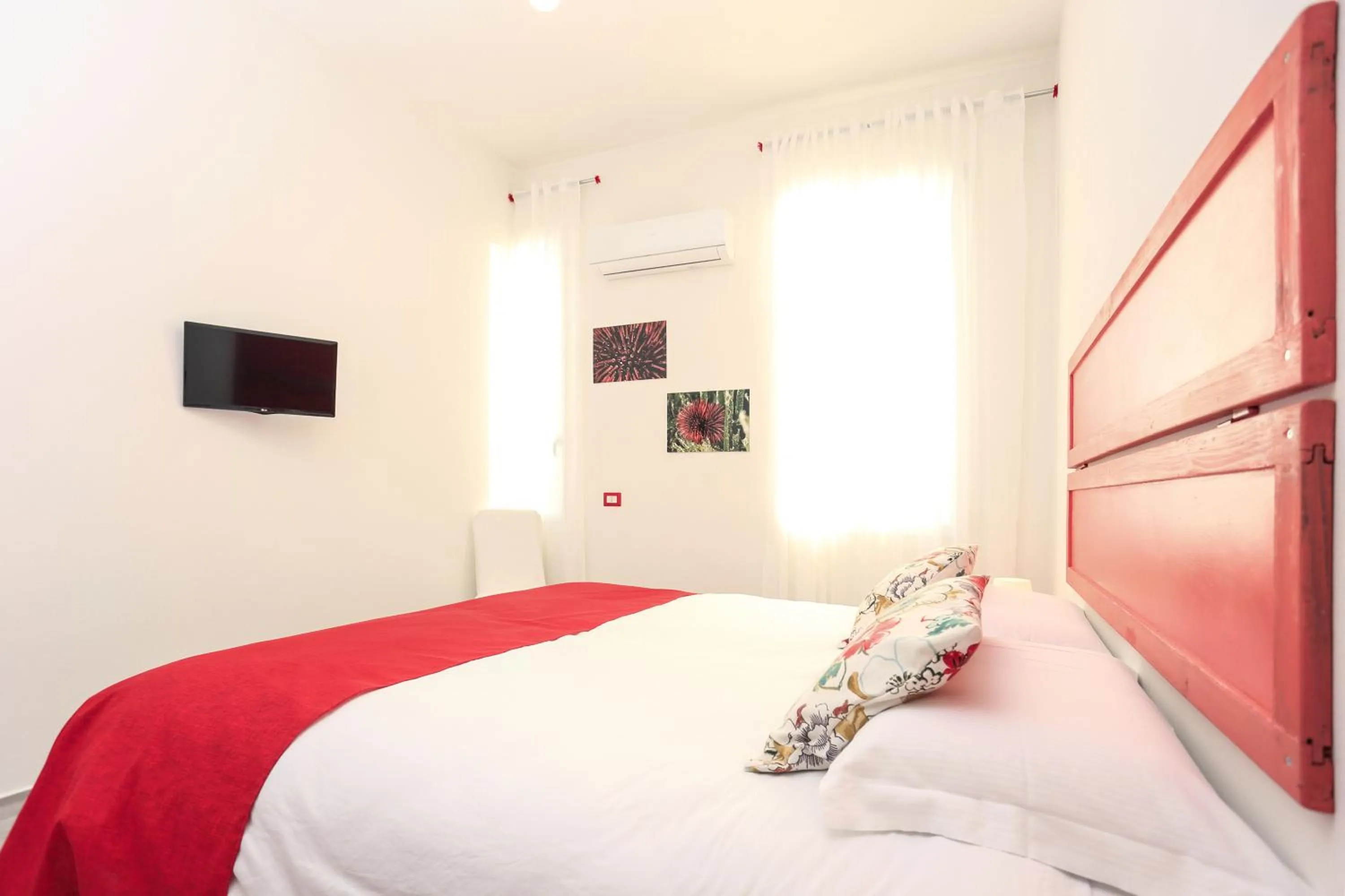 Bedroom, Bed in La Posidonia Oceanica