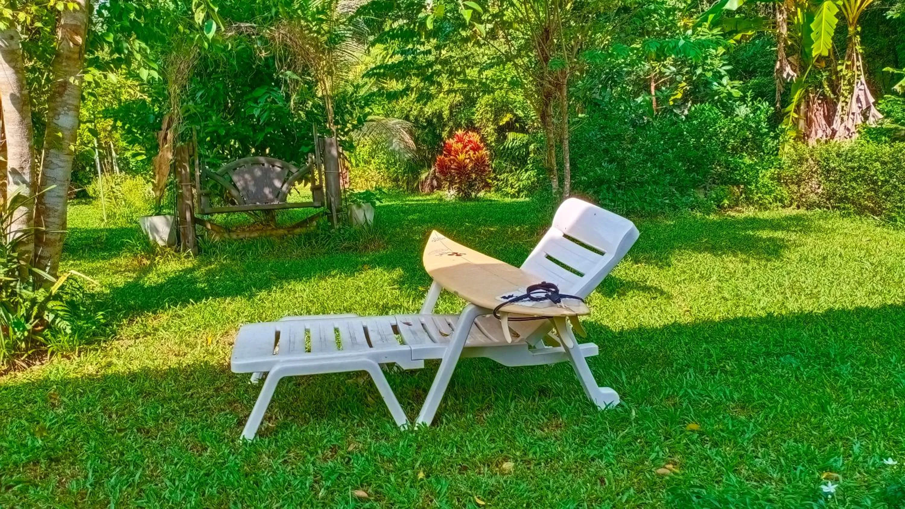 Garden view in Nananuira Apartment and Room