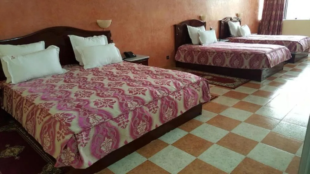 Bed in Appart Hotel Les Ambassadeurs