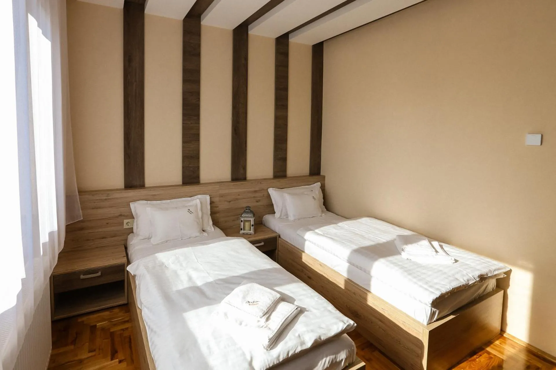 Bed in Madison Village