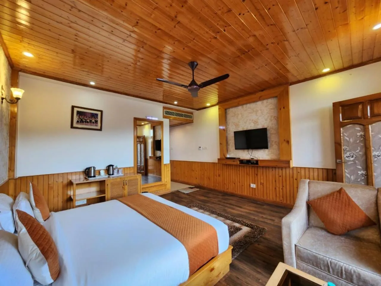 Bed in KAMNA HILL RESORT a Boutique cottages