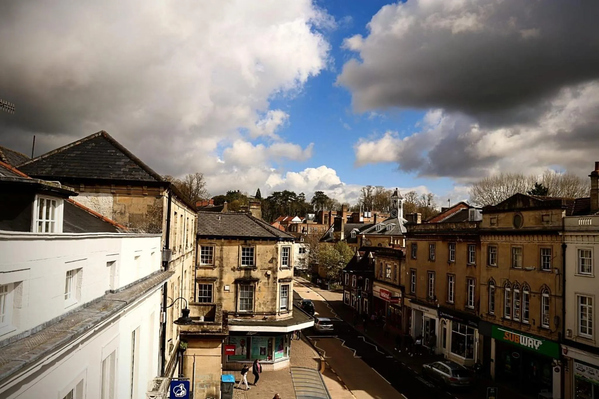 George Hotel & Granary