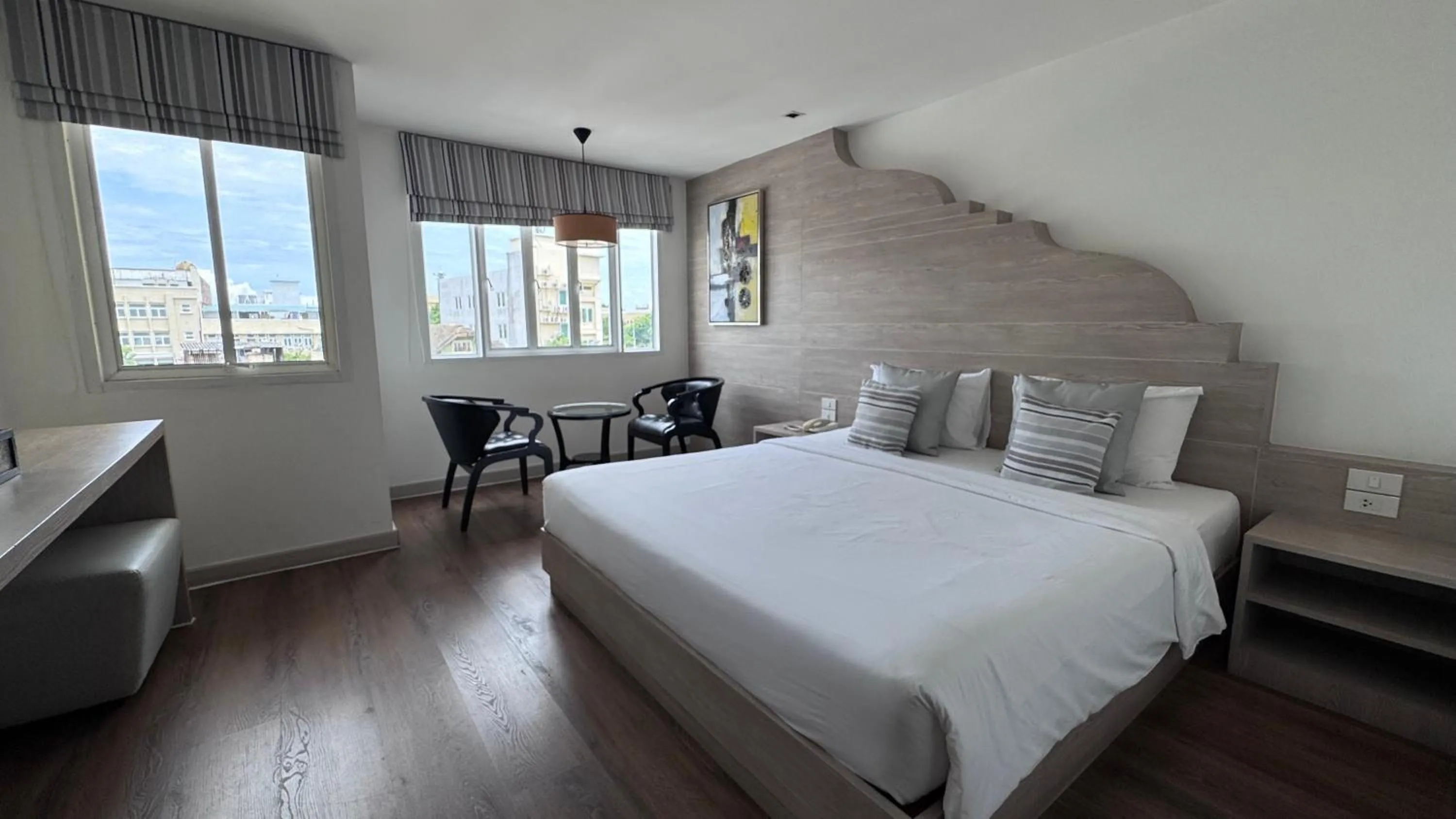 Bedroom, Bed in Methavalai Residence Hotel