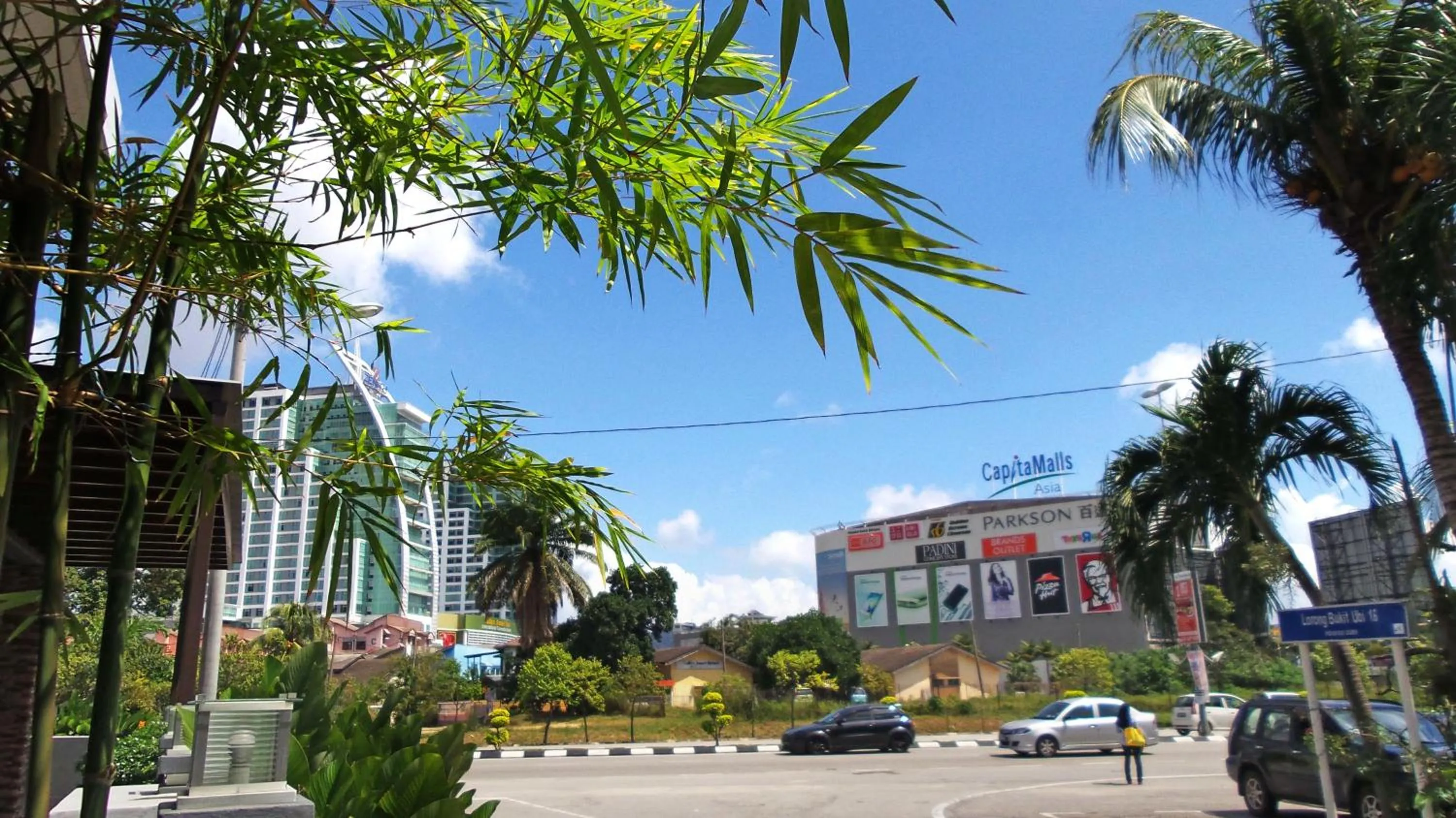 Restaurant/places to eat in Palm City Villa