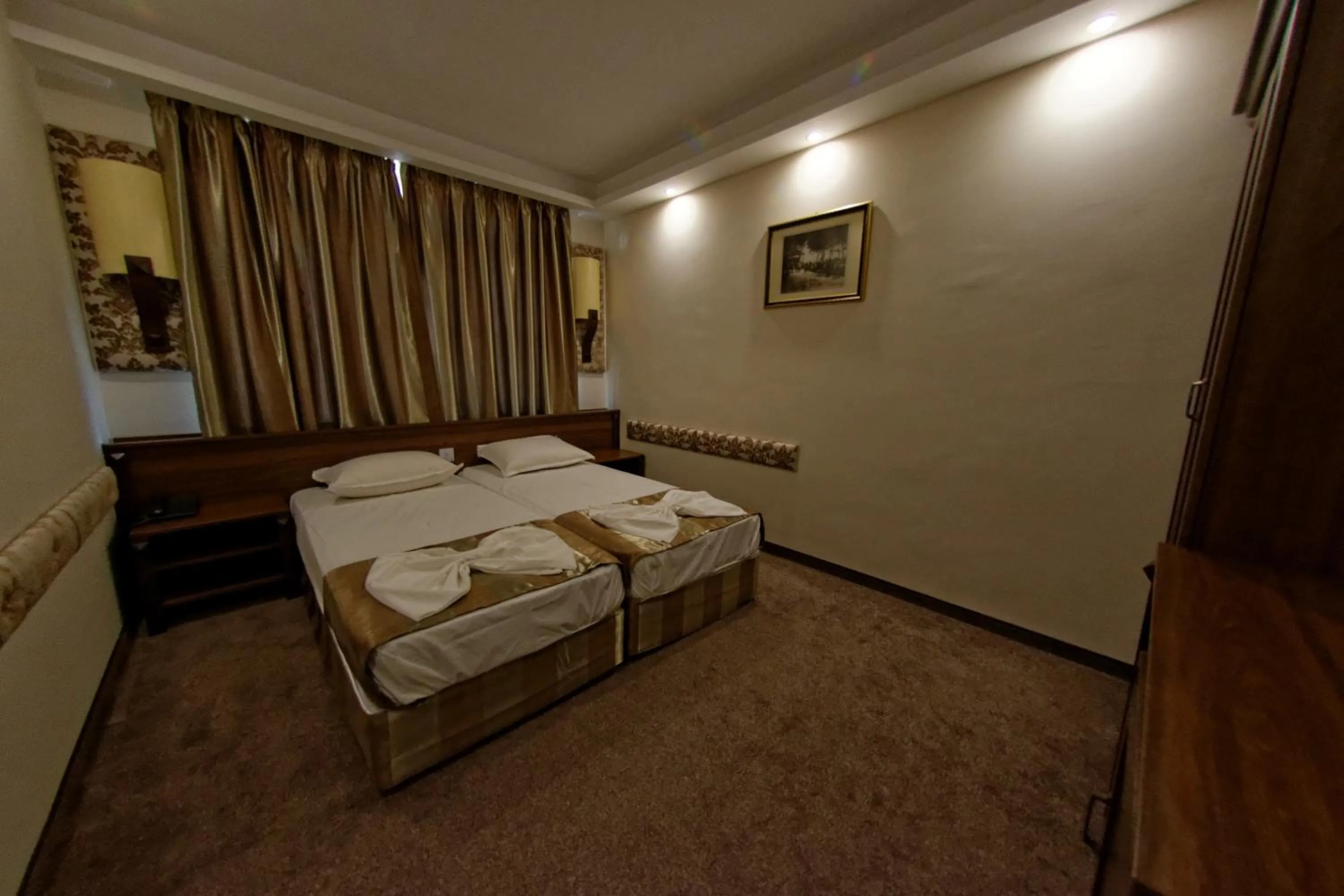 Bedroom, Bed in Hotel Aristokrat
