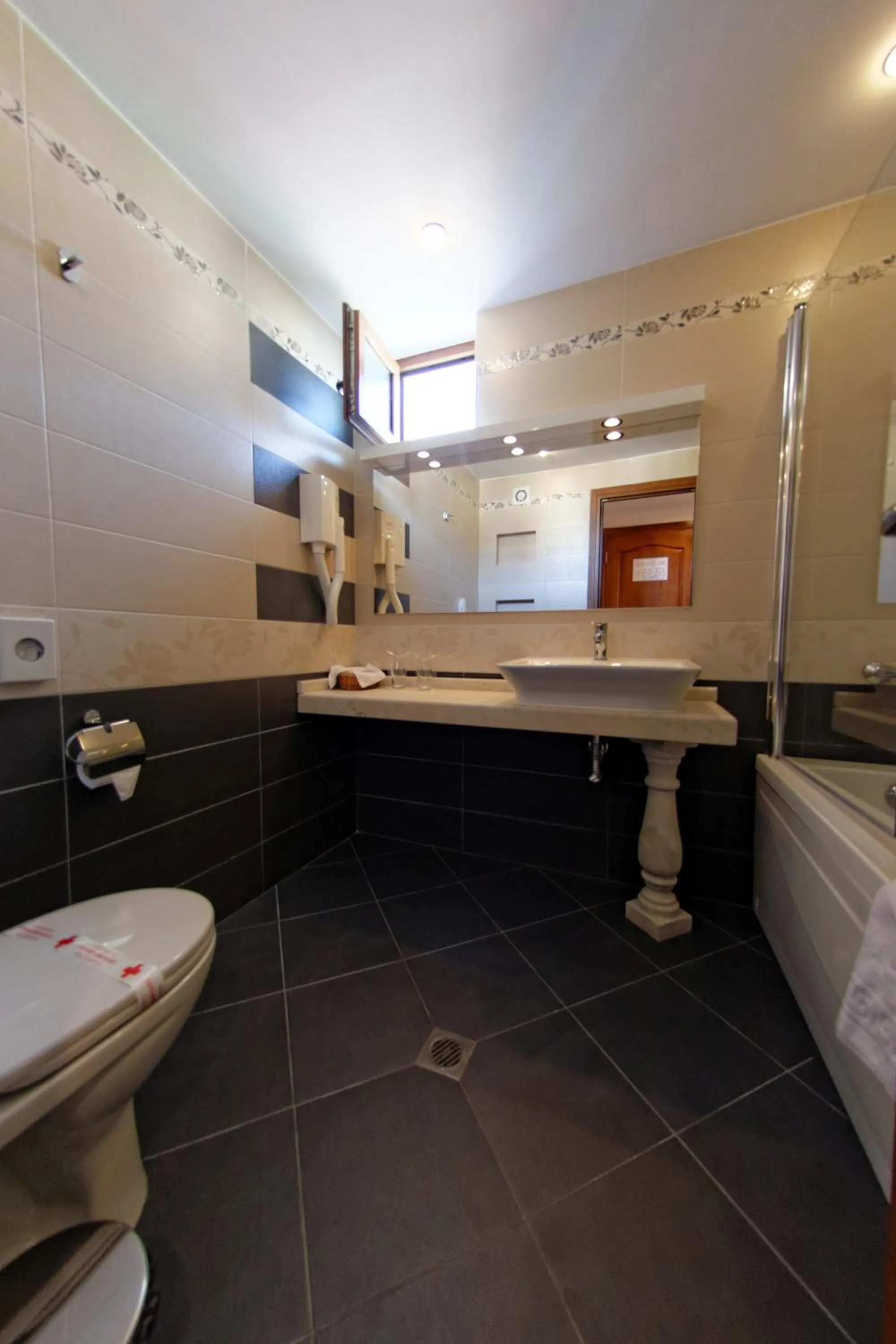 Bathroom in Hotel Aristokrat