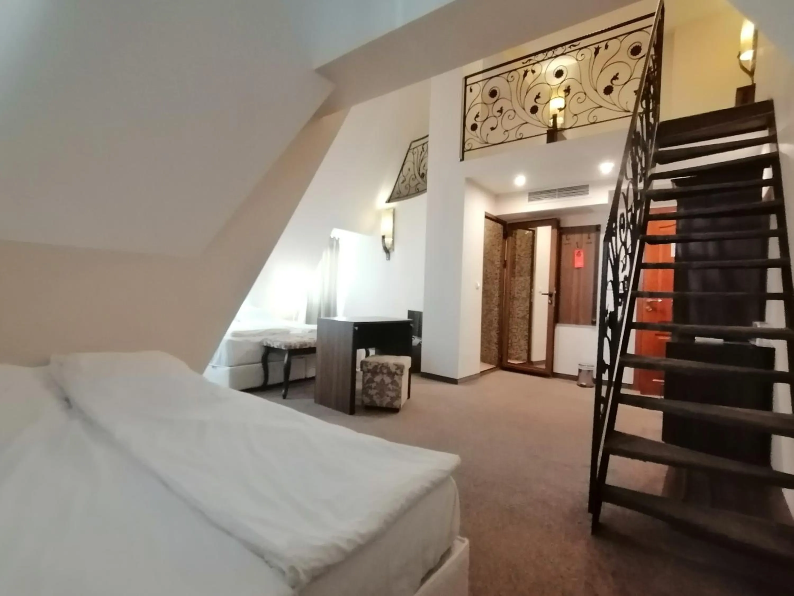 Photo of the whole room, Bed in Hotel Aristokrat