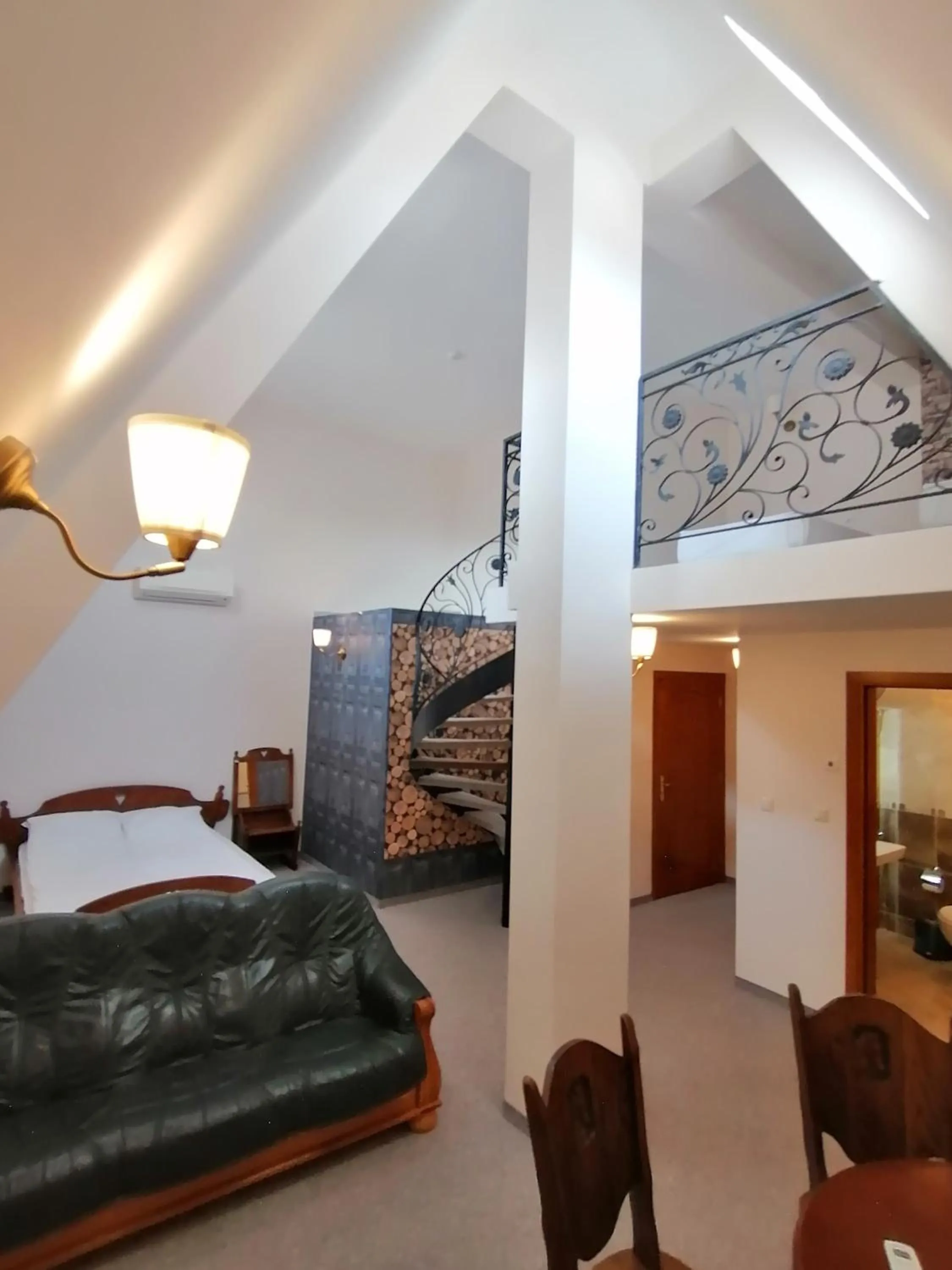Photo of the whole room, Bed in Hotel Aristokrat