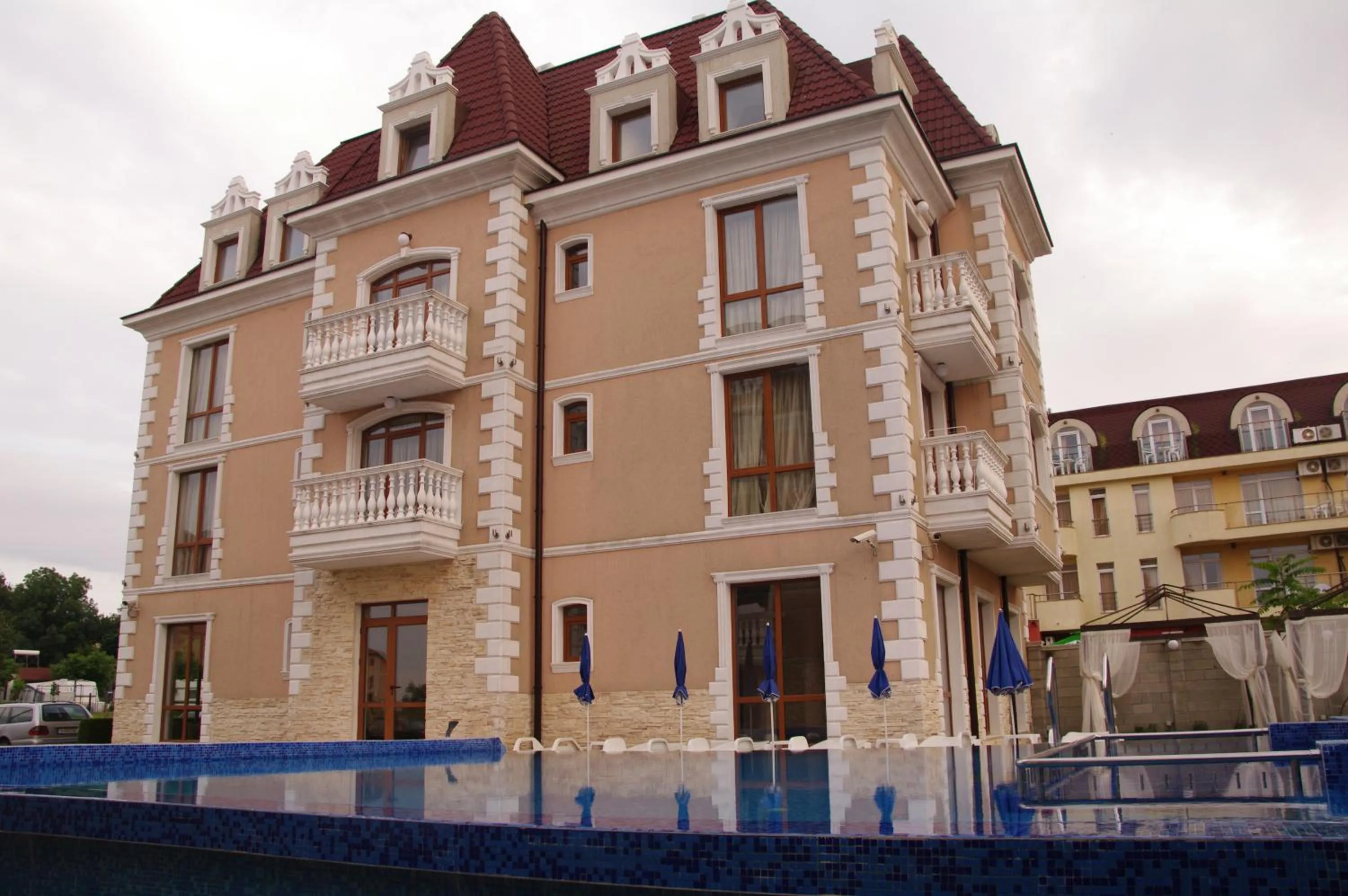 Facade/entrance in Hotel Aristokrat
