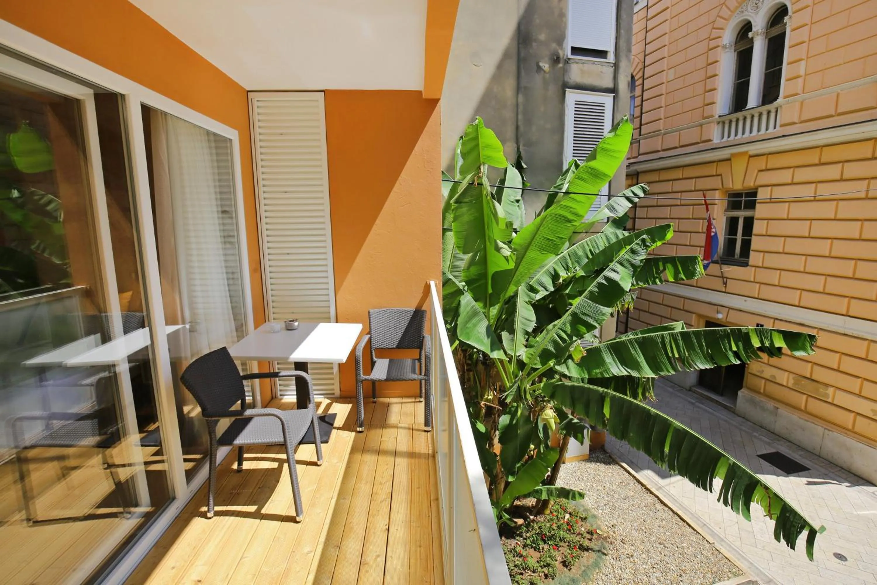 Kai Boutique Studio & Rooms