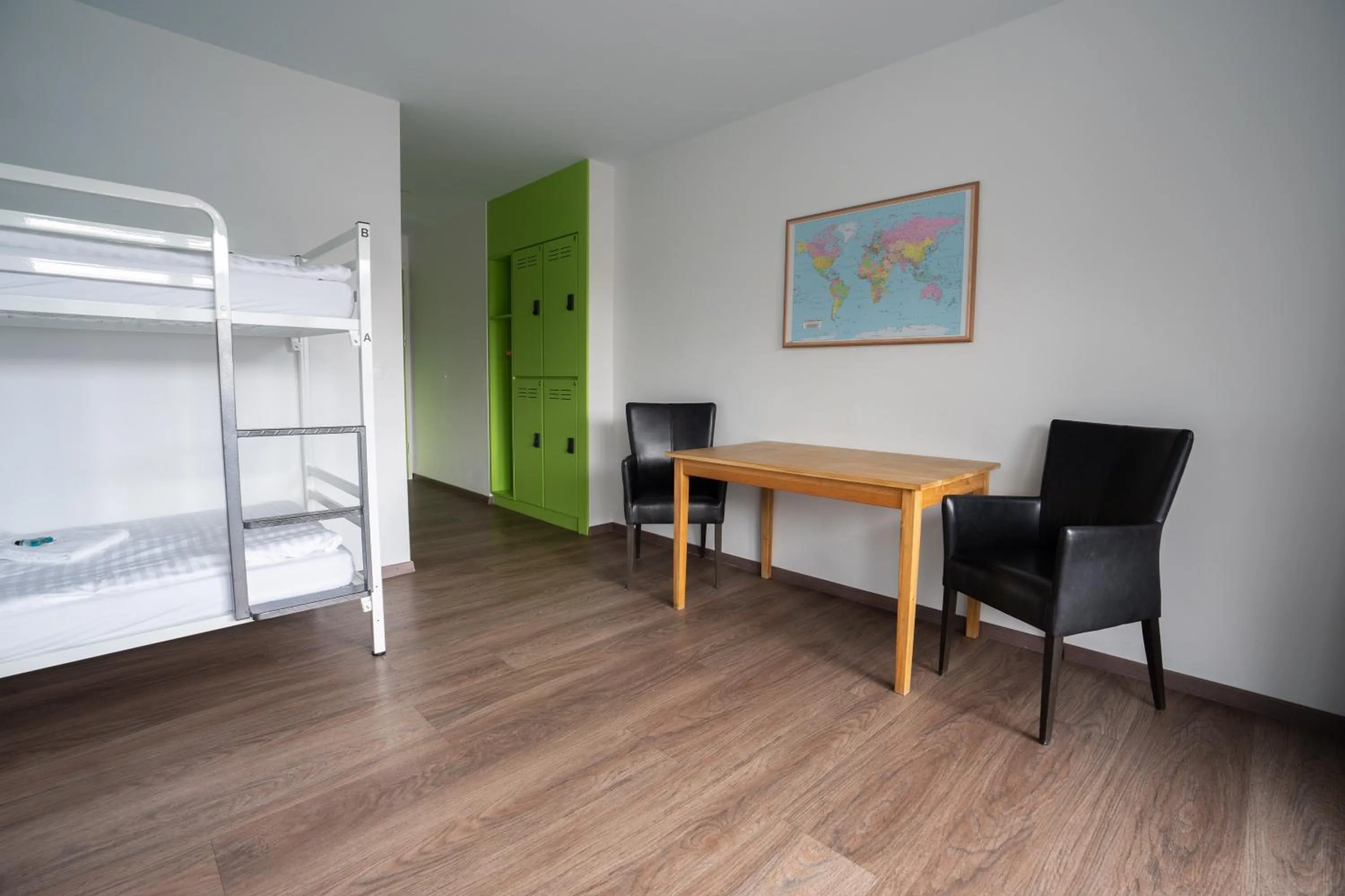 bunk bed in Nyon Hostel