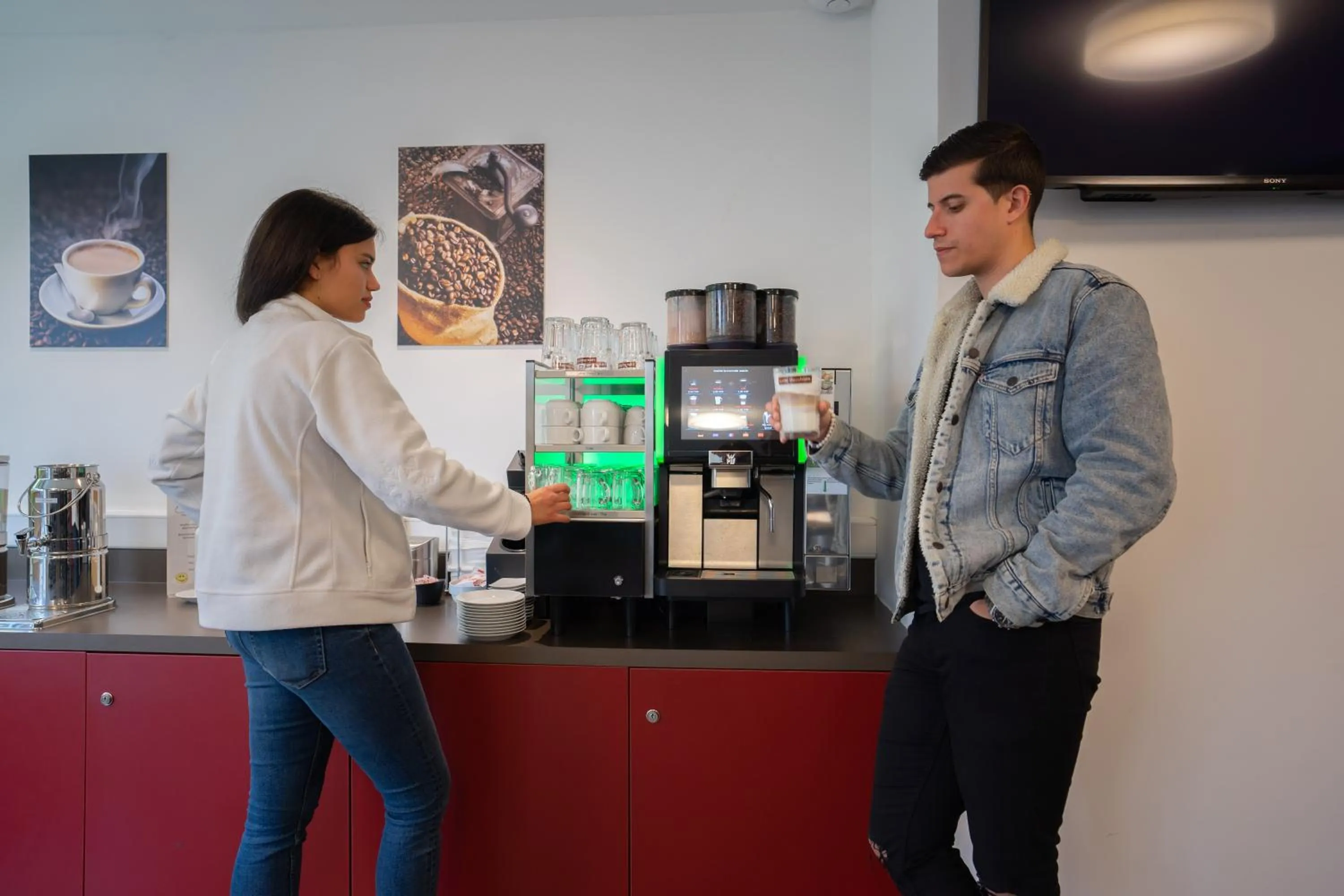 People in Nyon Hostel