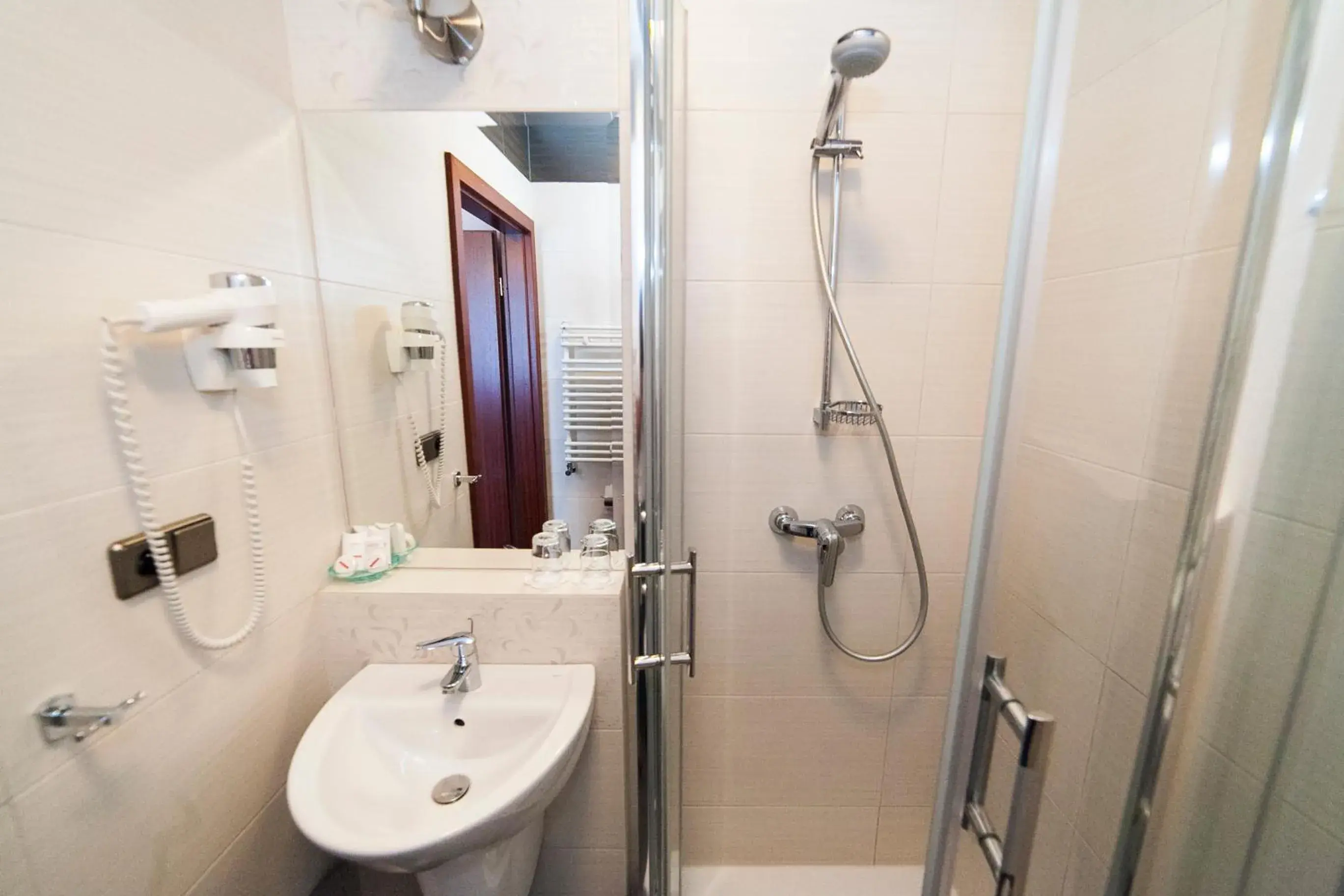 Double Room - single occupancy in Hotel przy Młynie Double Room - single occupancy in Hotel przy Młynie