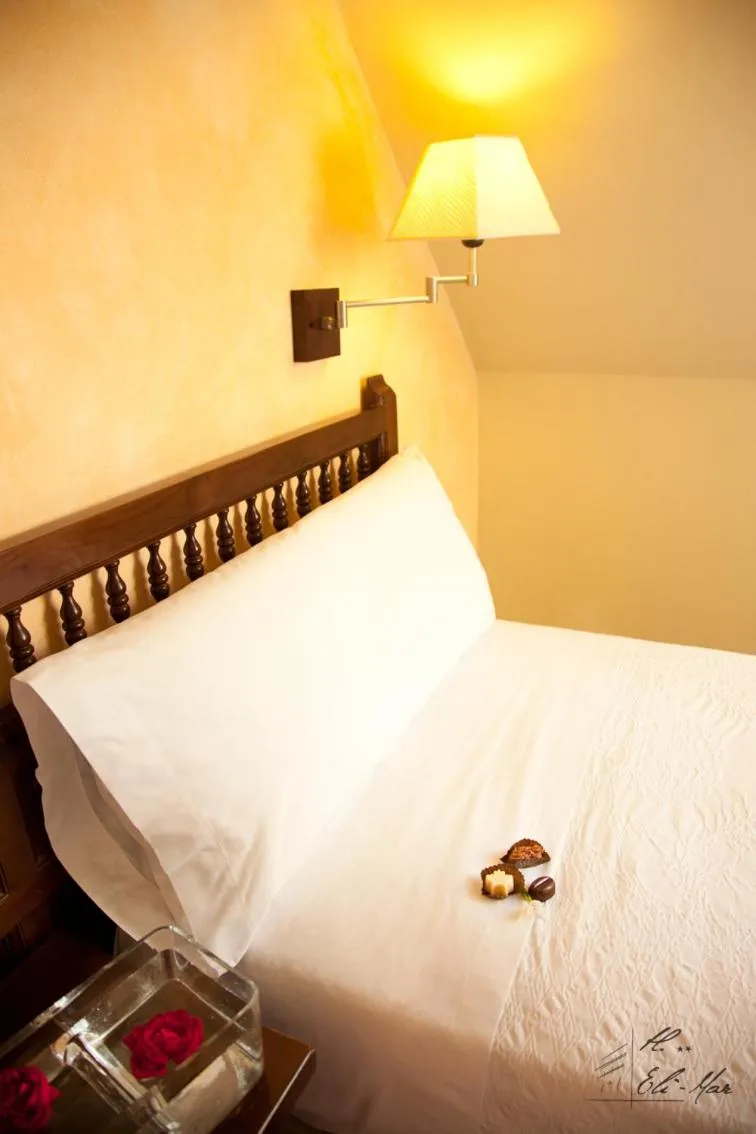 Decorative detail, Bed in Hotel Eli-Mar