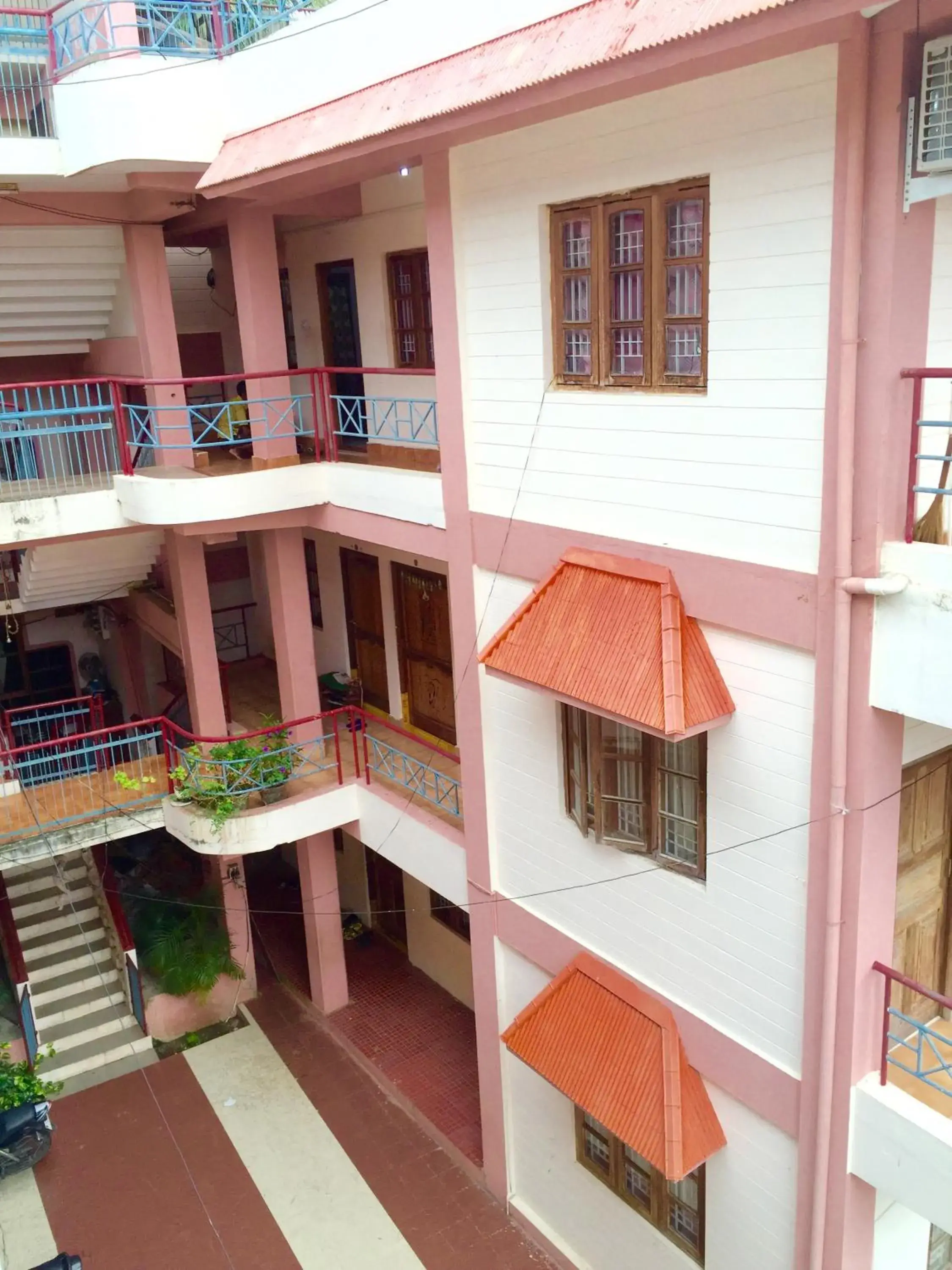 Facade/entrance in Blue Bridge Homes Facade/entrance in Blue Bridge Homes