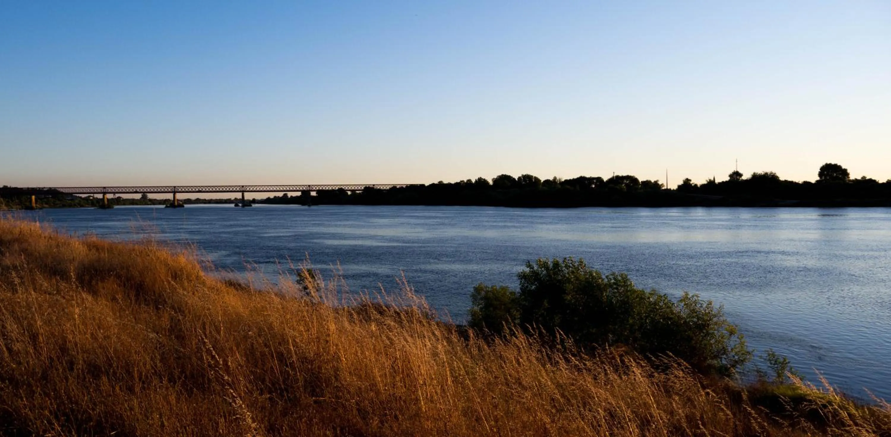 Property building in Casa d´Edite