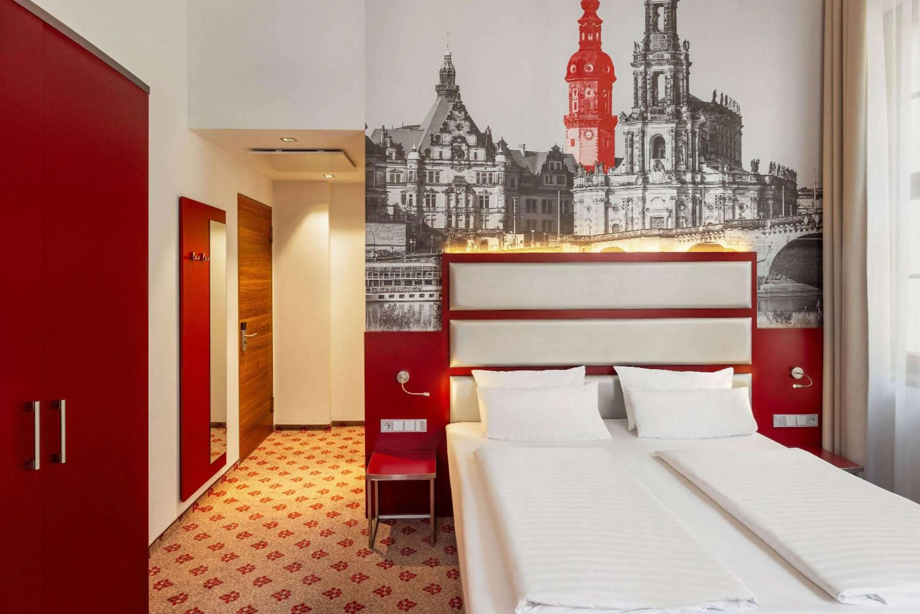 Bed in Amedia Plaza Dresden, Trademark Collection by Wyndham