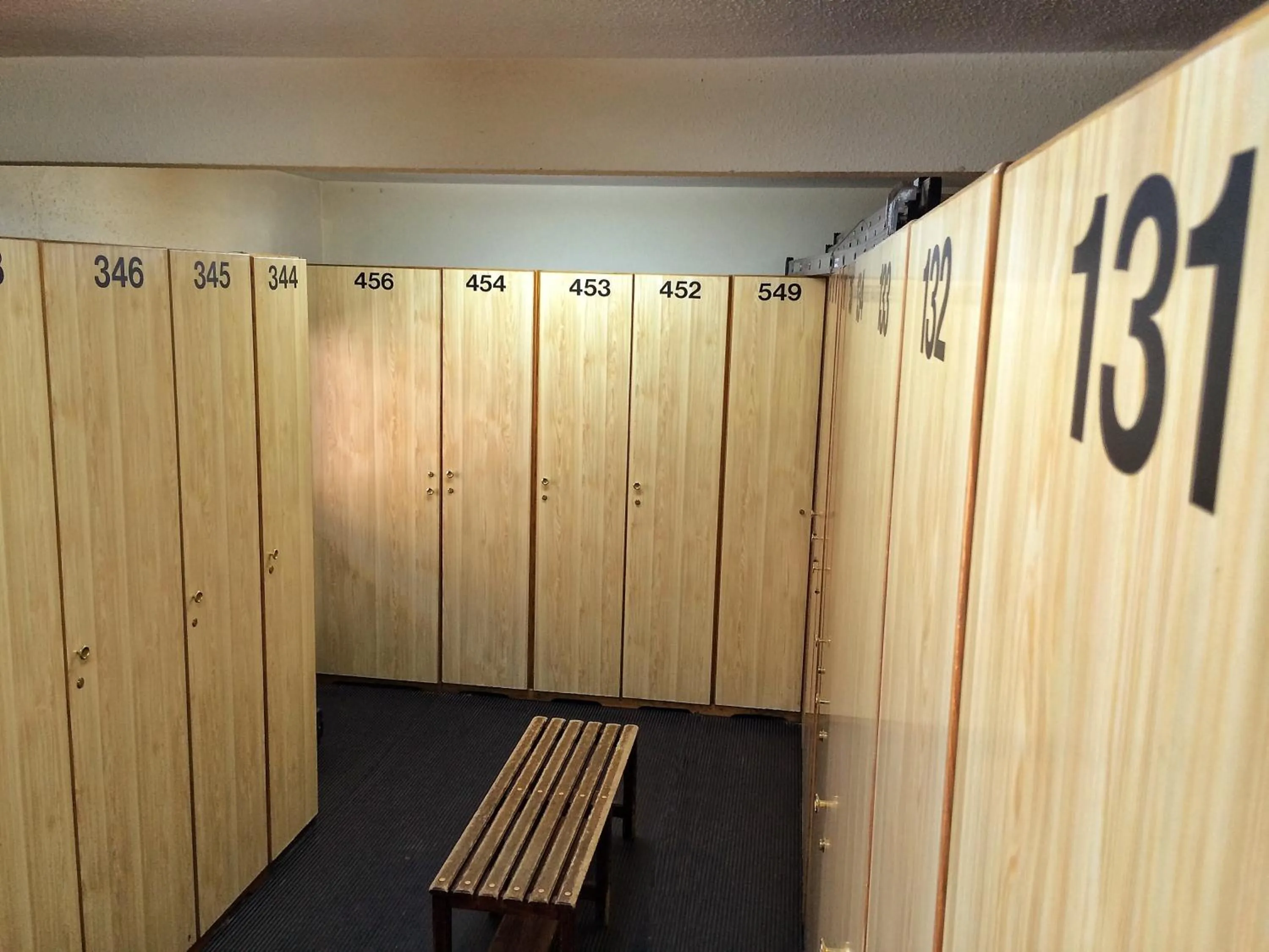 Skiing in Hotel Casado