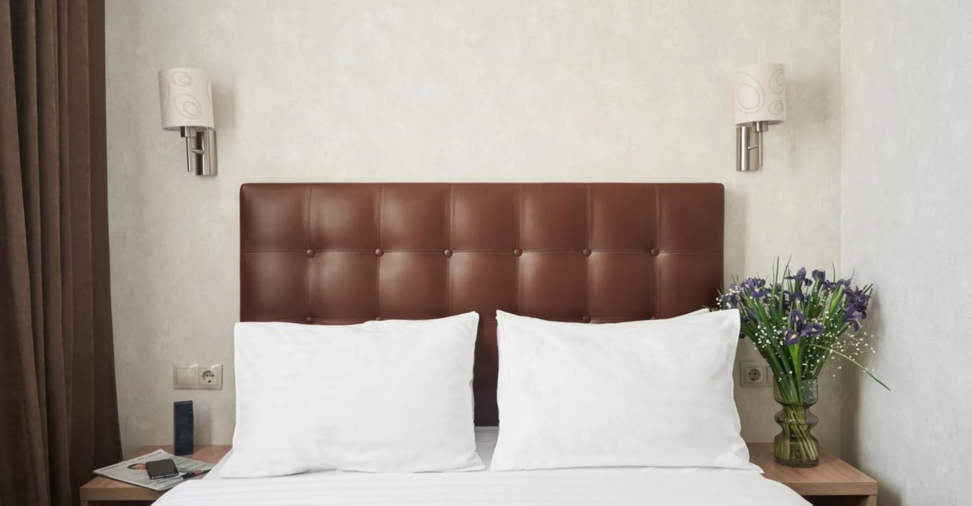 Bed in Hotel Druzhba