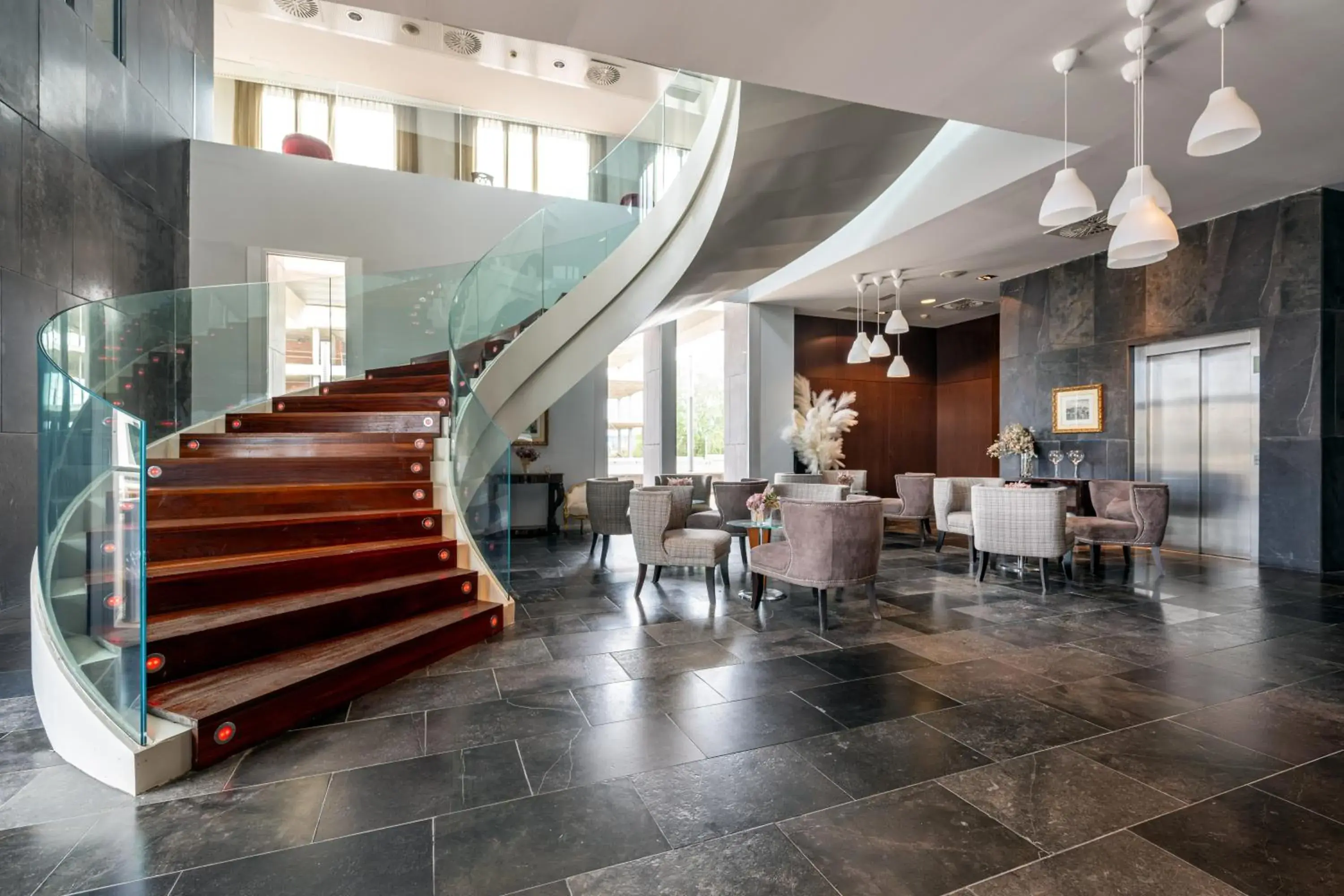 Property building in Hotel Diagonal Plaza Property building in Hotel Diagonal Plaza