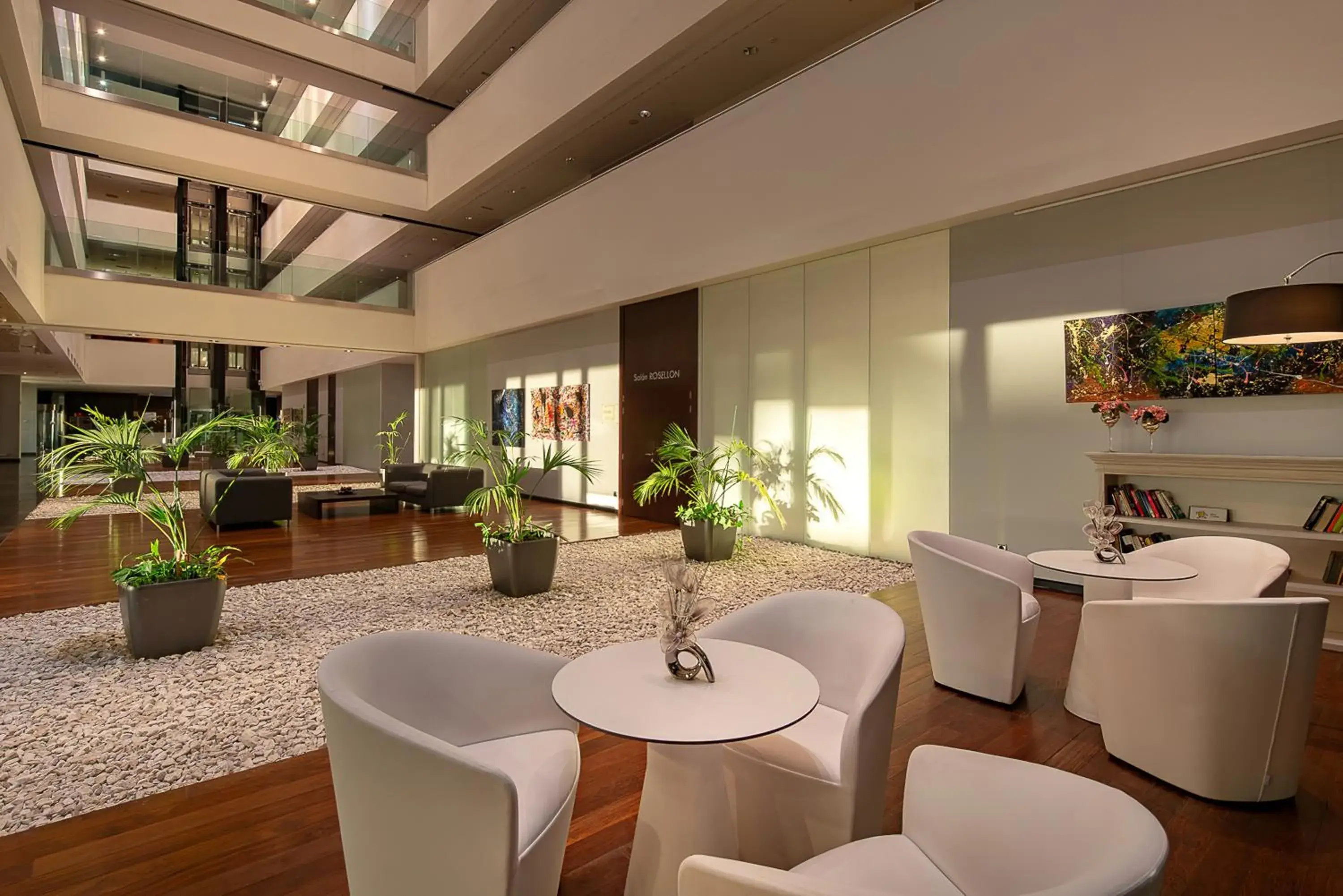 Living room in Hotel Diagonal Plaza Living room in Hotel Diagonal Plaza