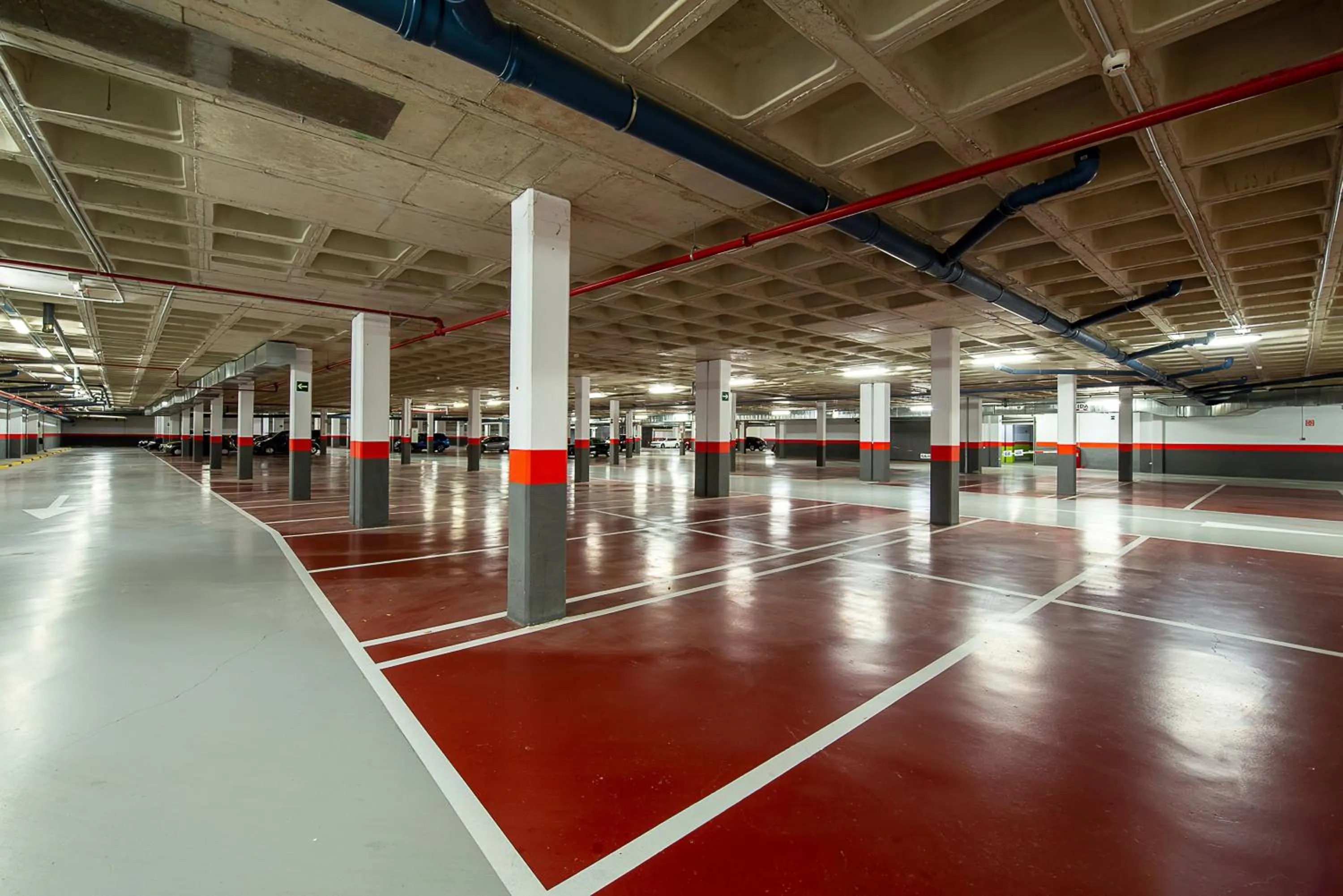 Parking in Hotel Diagonal Plaza