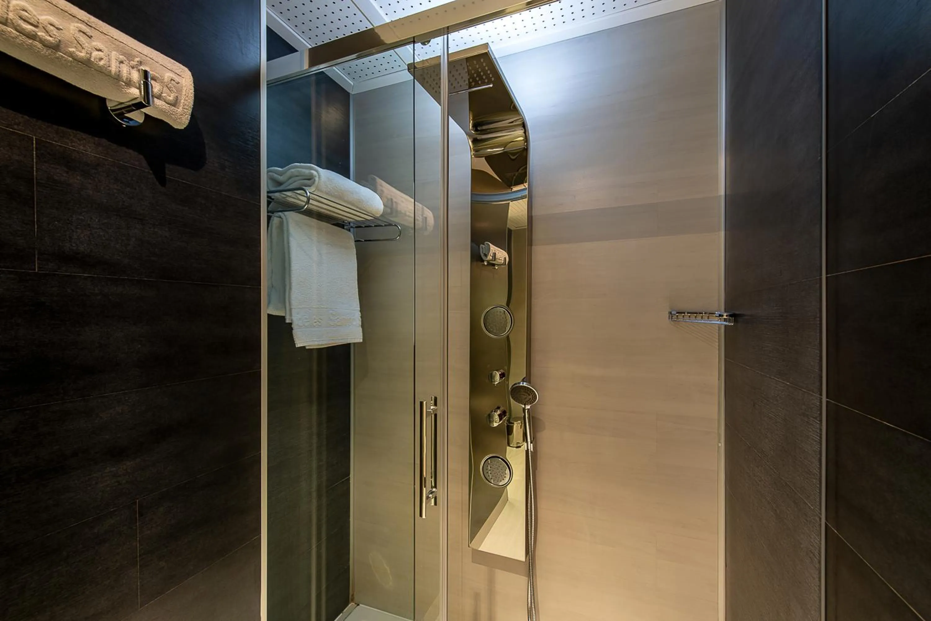 Bathroom in Hotel Diagonal Plaza