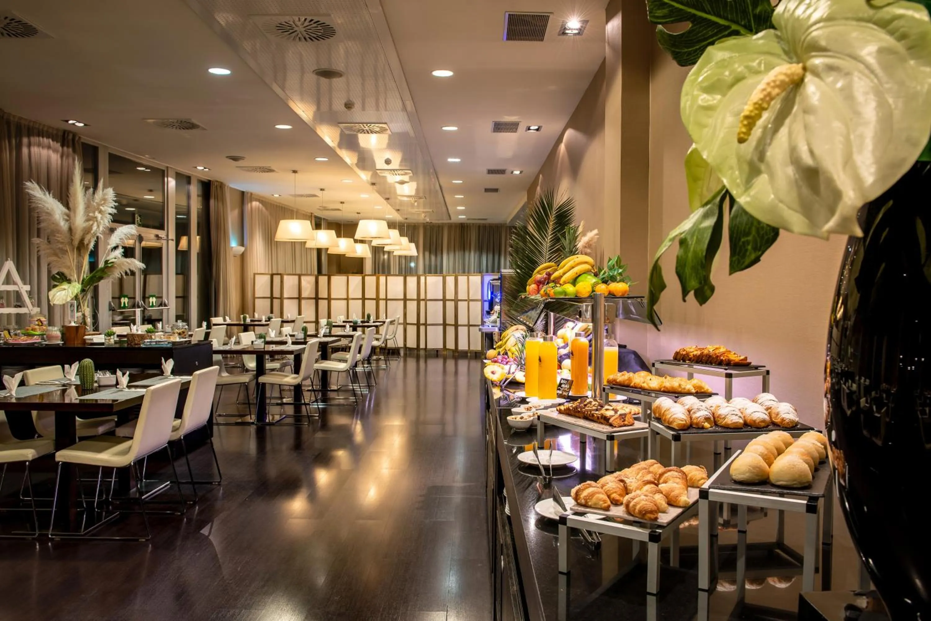 Food and drinks in Hotel Diagonal Plaza