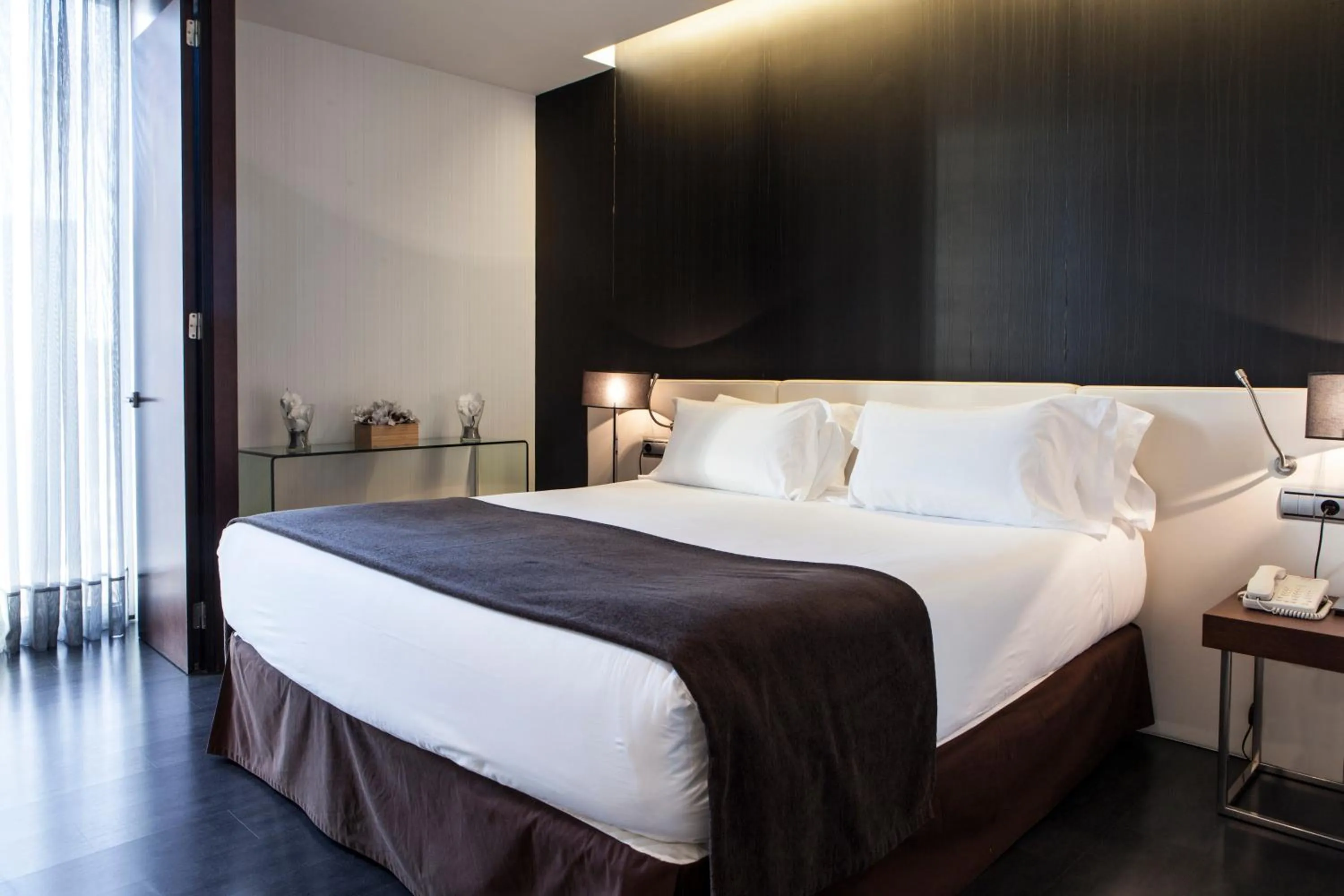 Bedroom, Bed in Hotel Diagonal Plaza