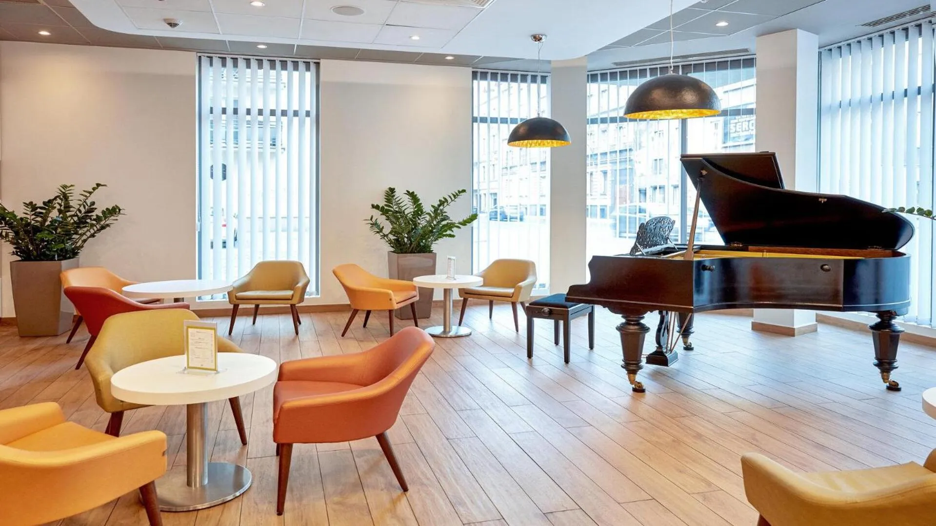 Lobby or reception in B&B HOTEL Katowice Centrum