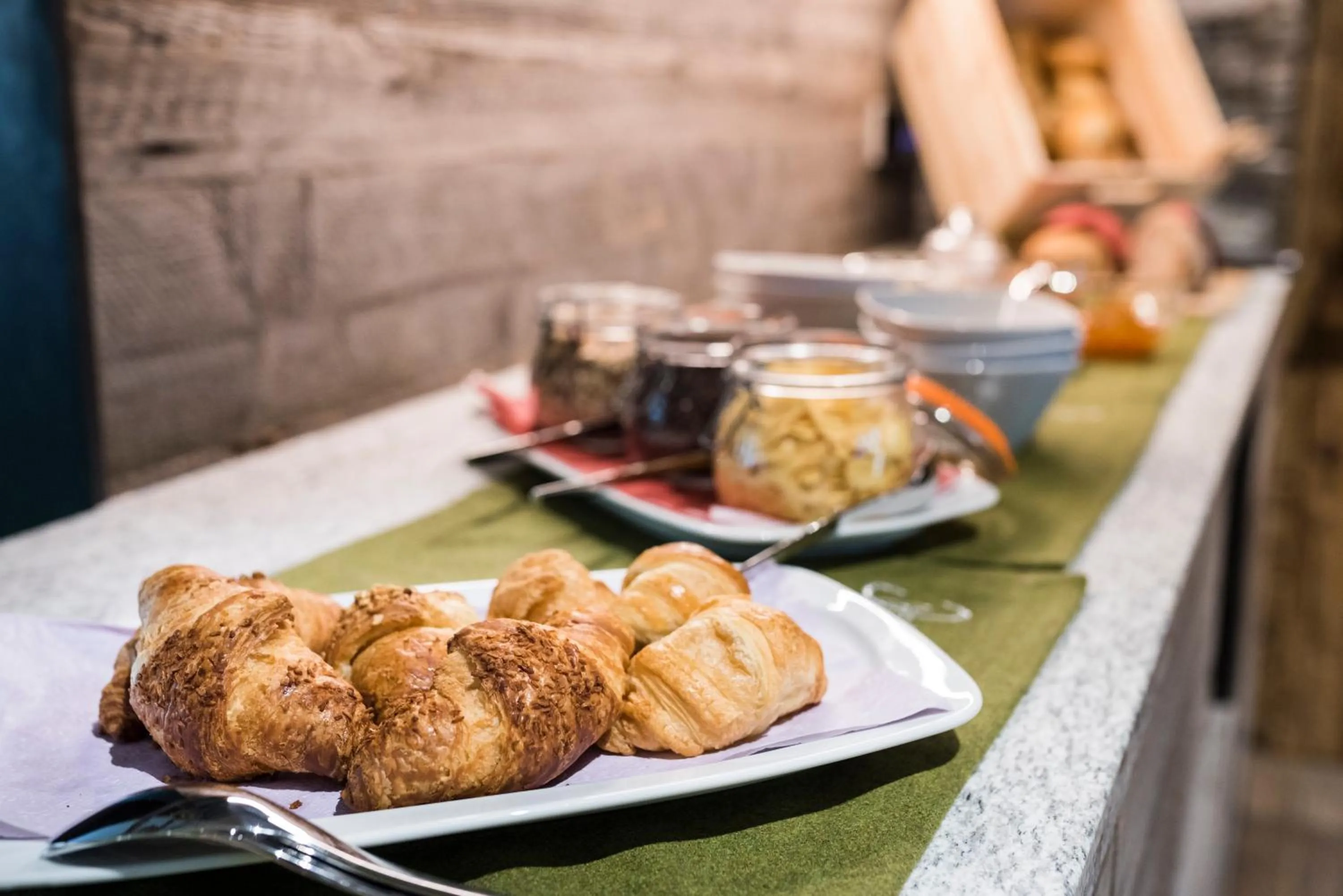 Buffet breakfast in Aurina Lodges